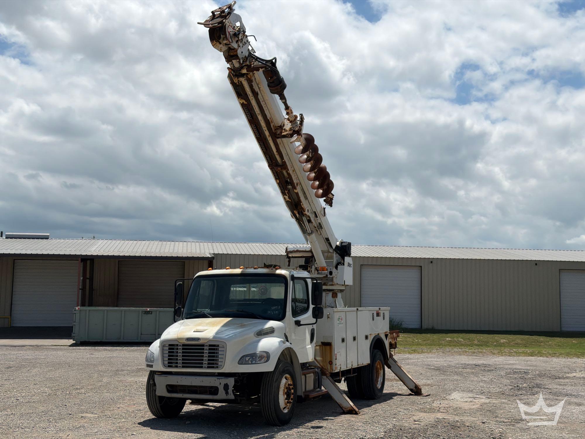 2016 Freightliner M2 106 Altec DM47B-TR Insulated Digger Derrick Truck