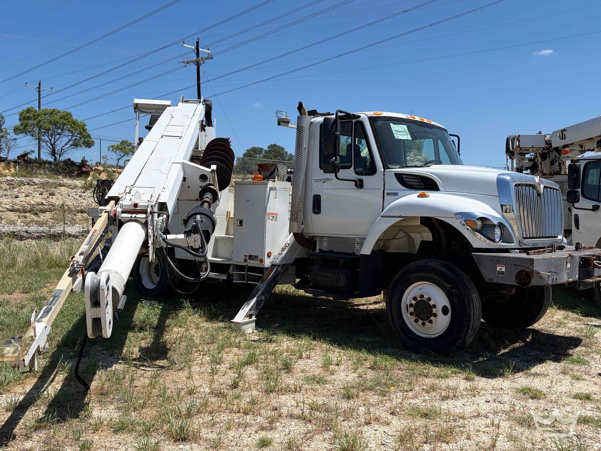 2013 International WORKSTAR