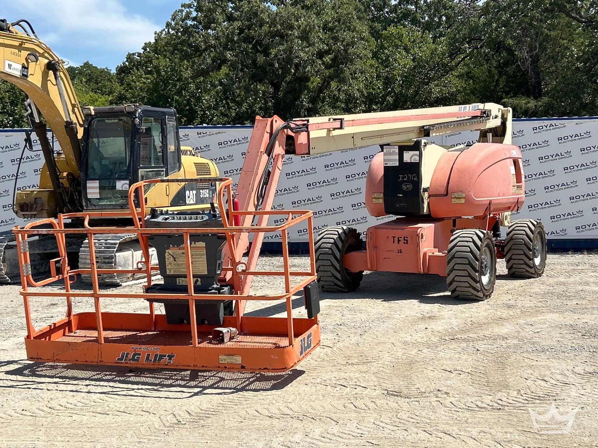 Photo of a 2008 JLG 800AJ
