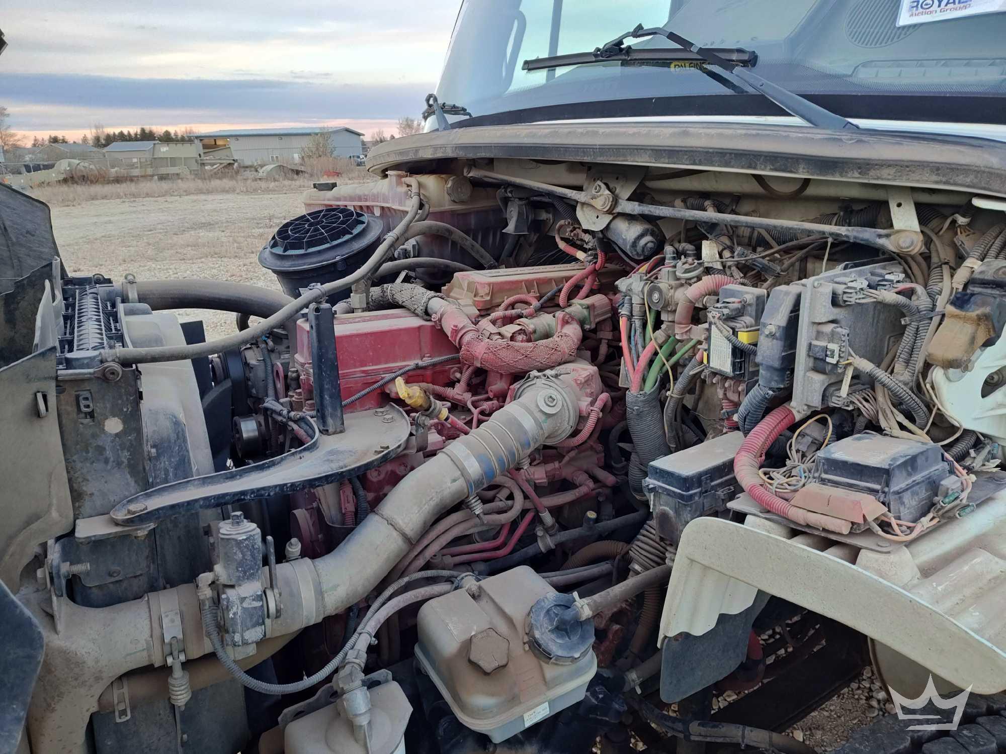 2014 Freightliner M2 106