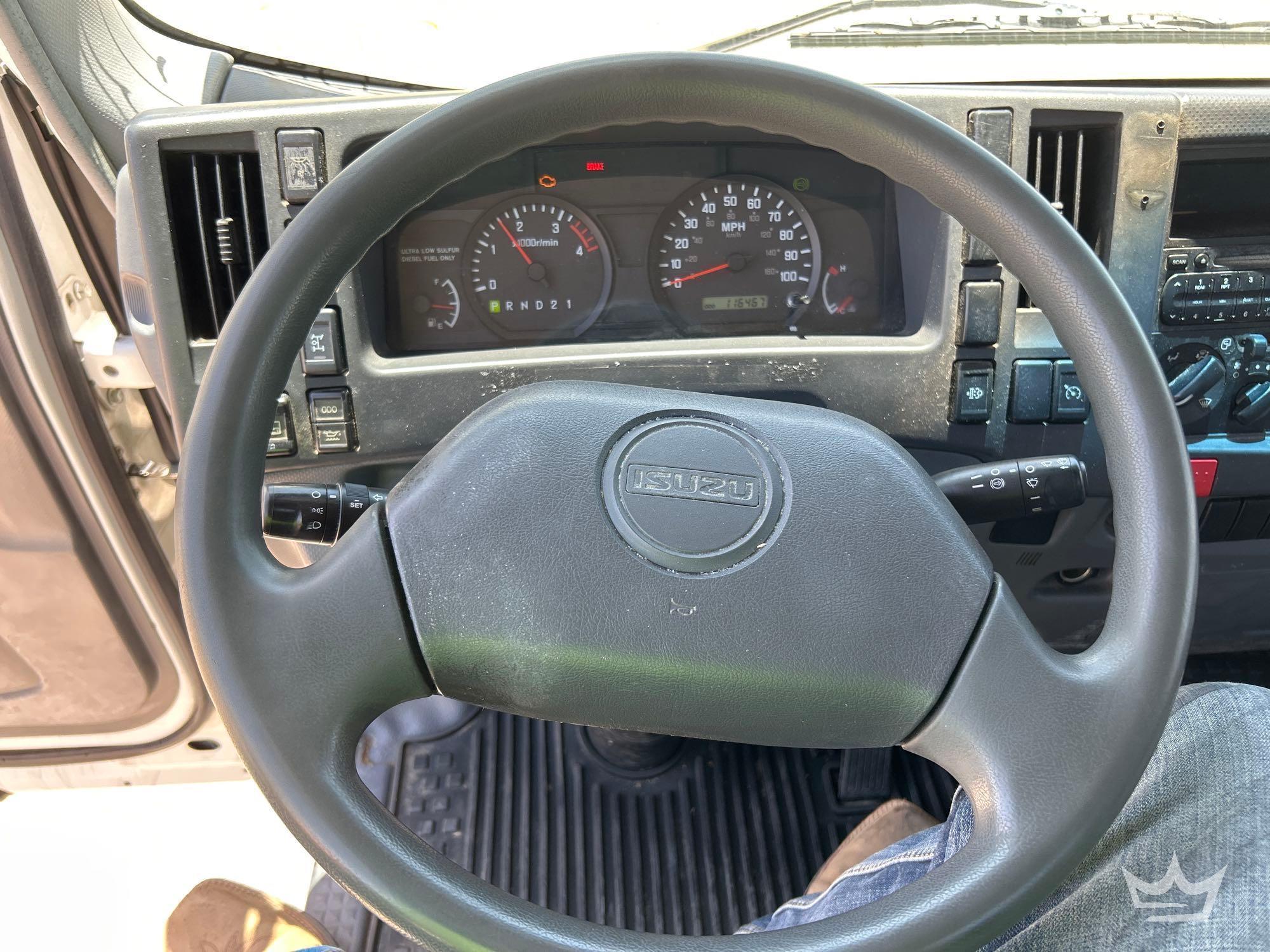 2008 Isuzu NRR