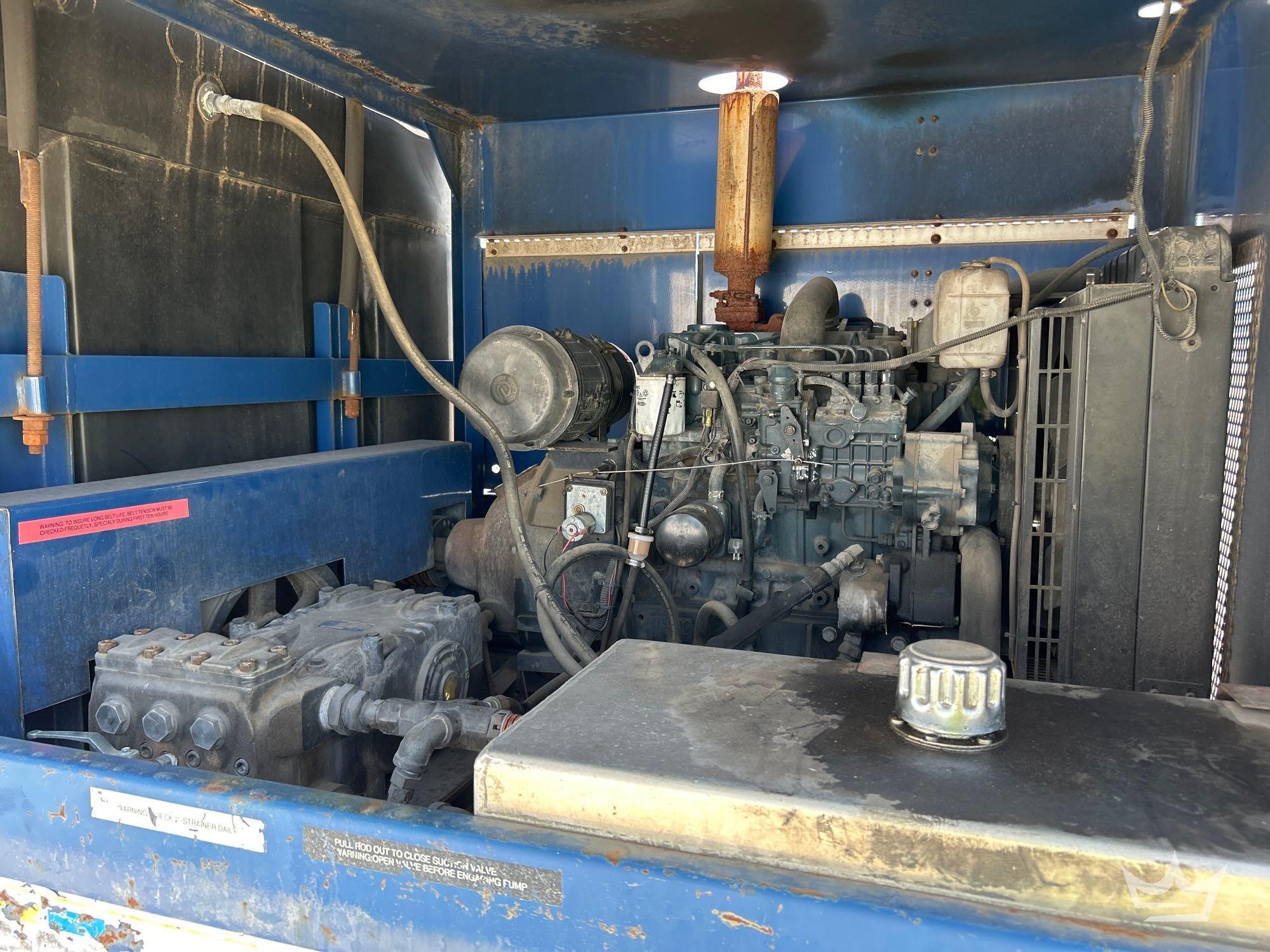 2008 Isuzu NRR