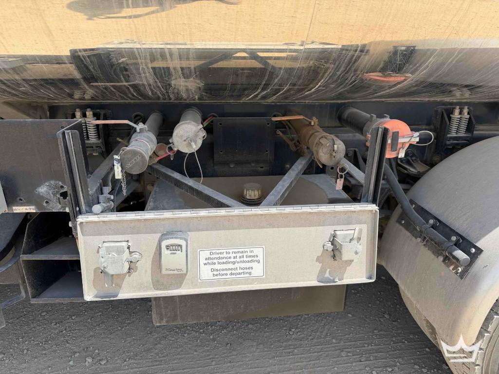 2014 International DURASTAR 4300