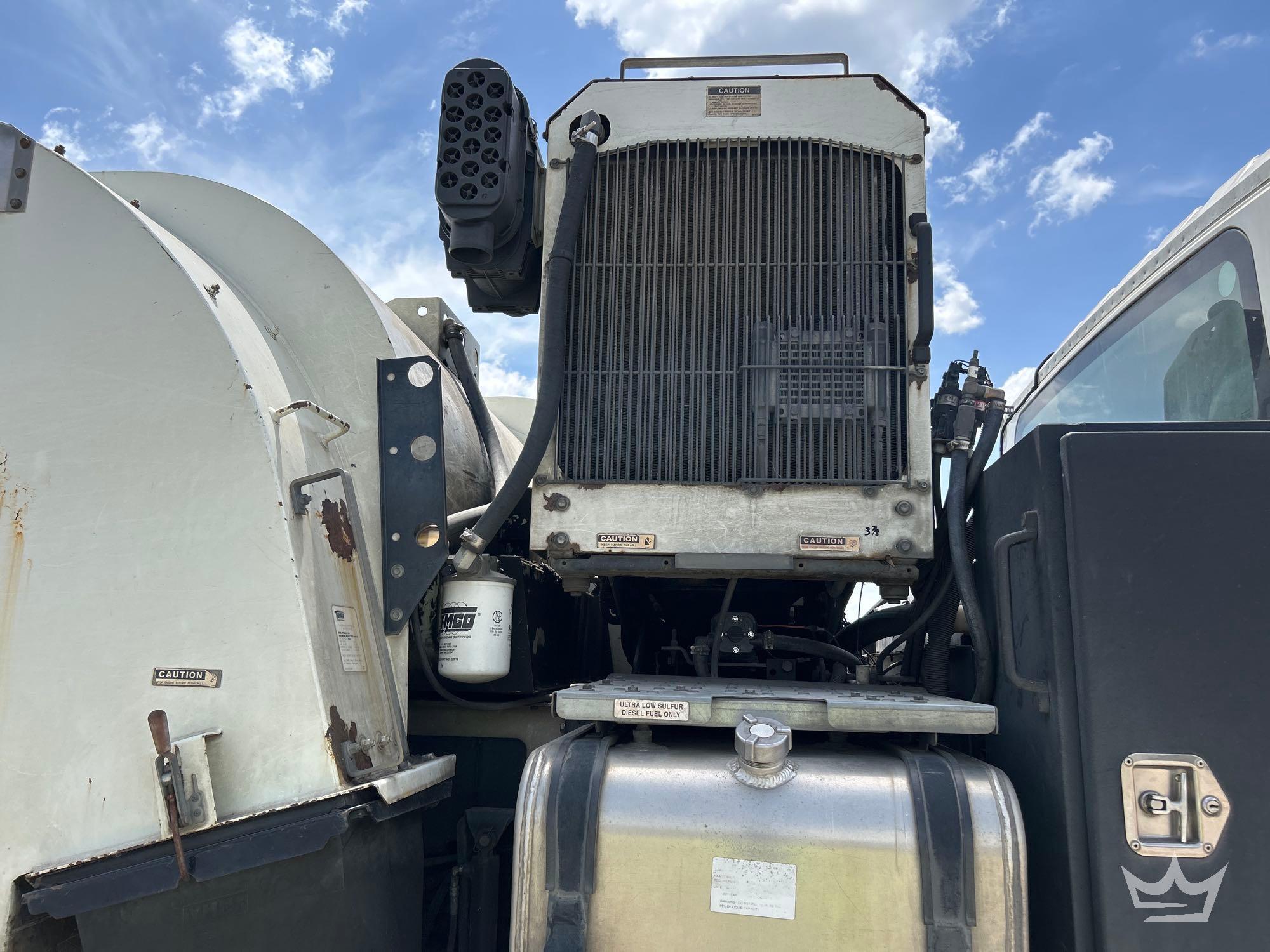 2014 International DURASTAR 4300