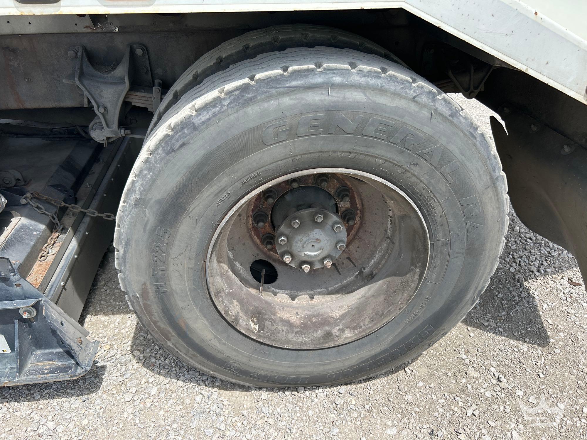 2014 International DURASTAR 4300