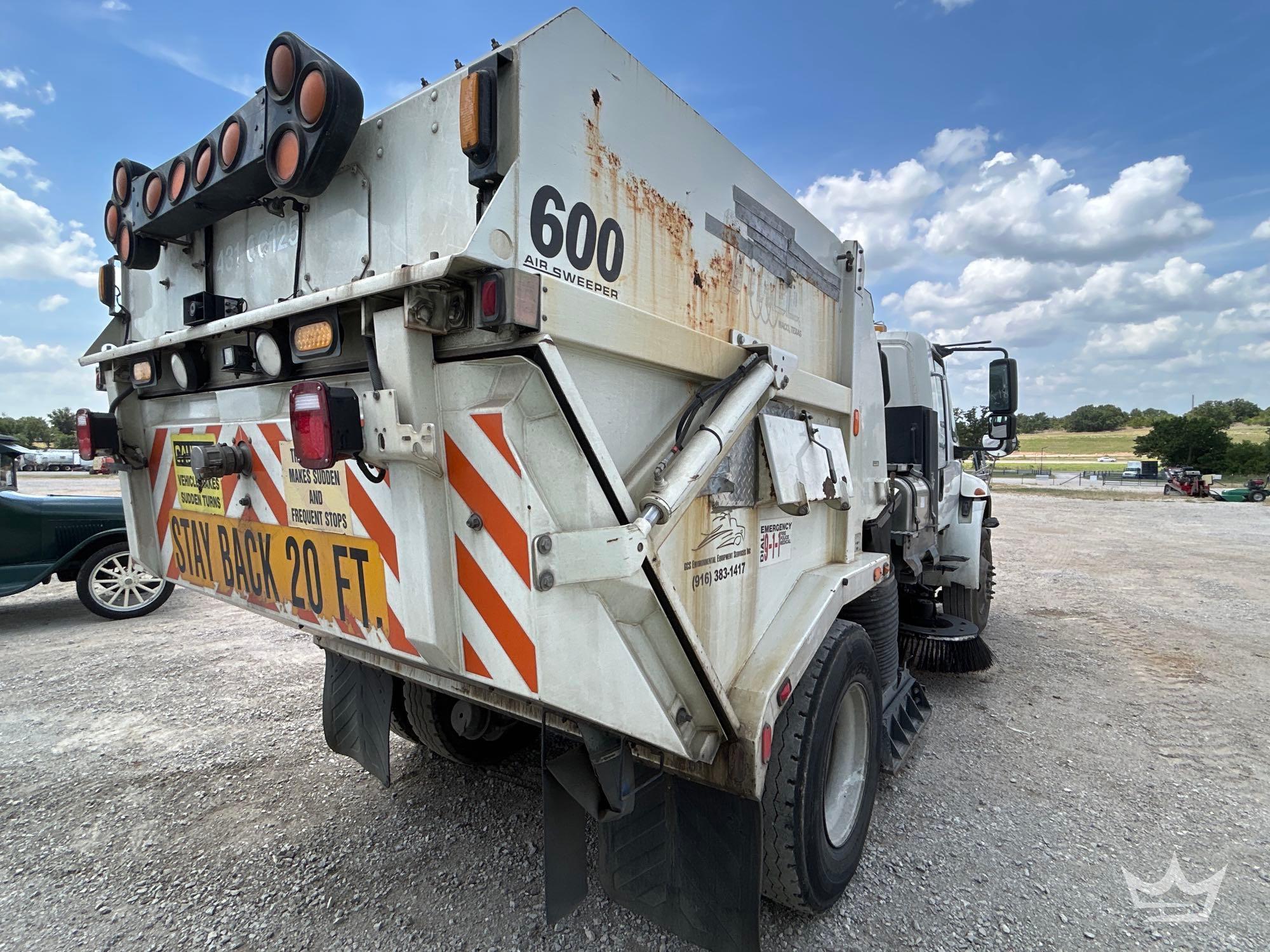 2014 International DURASTAR 4300