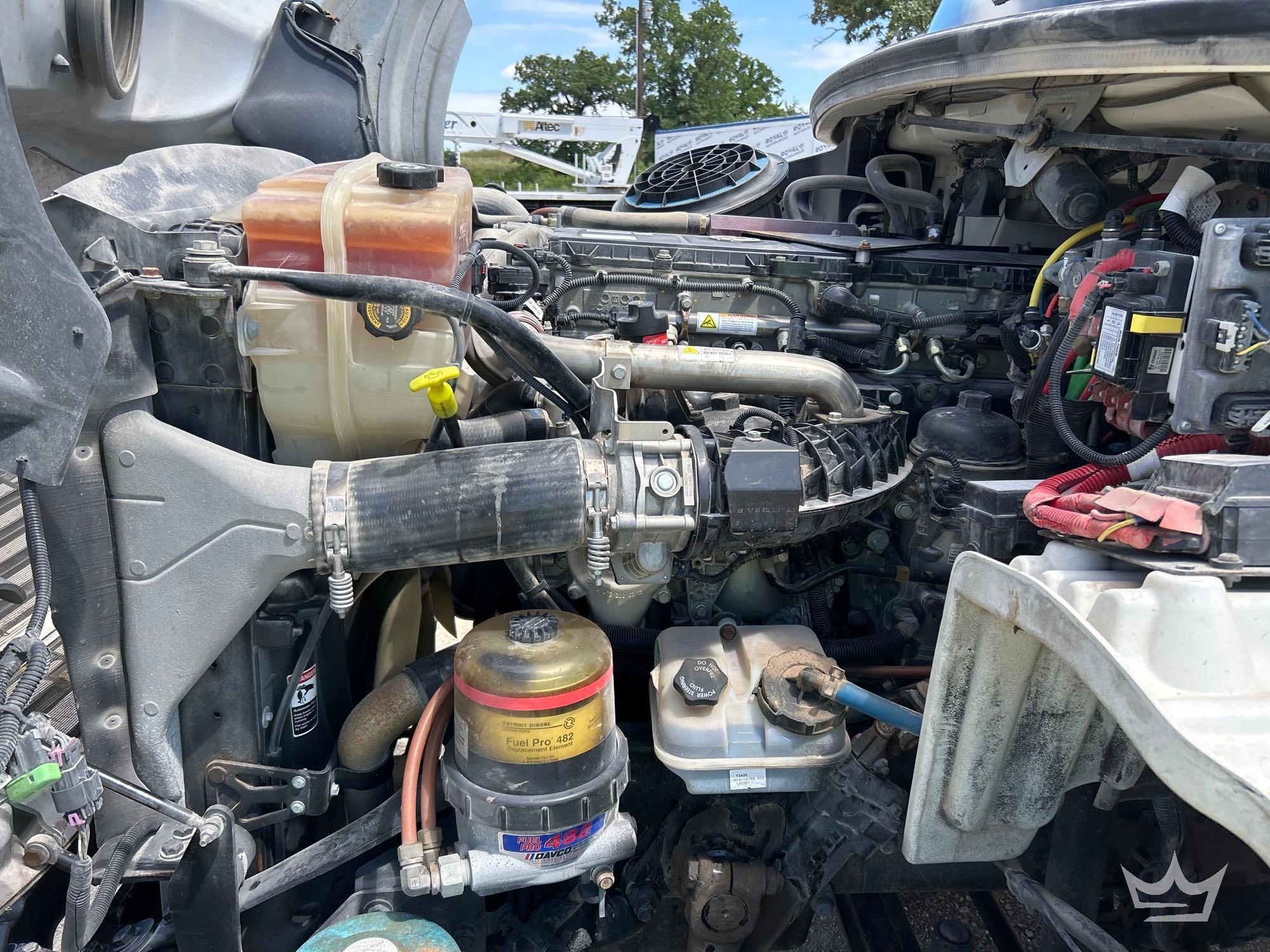 2014 Freightliner M2 106