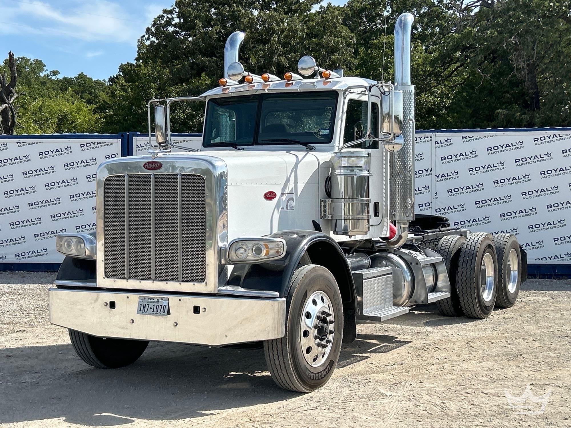 2020 Peterbilt 389