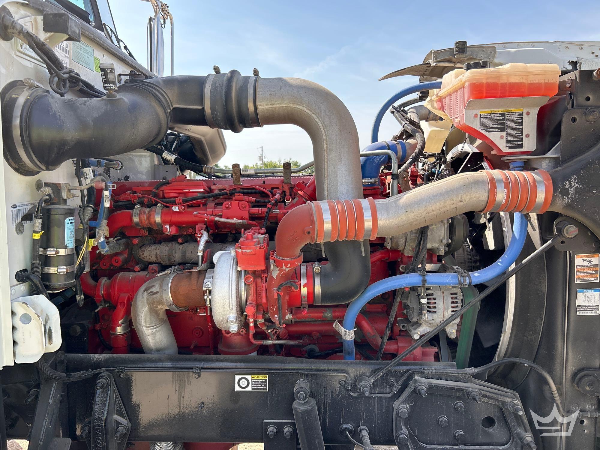 2020 Peterbilt 389