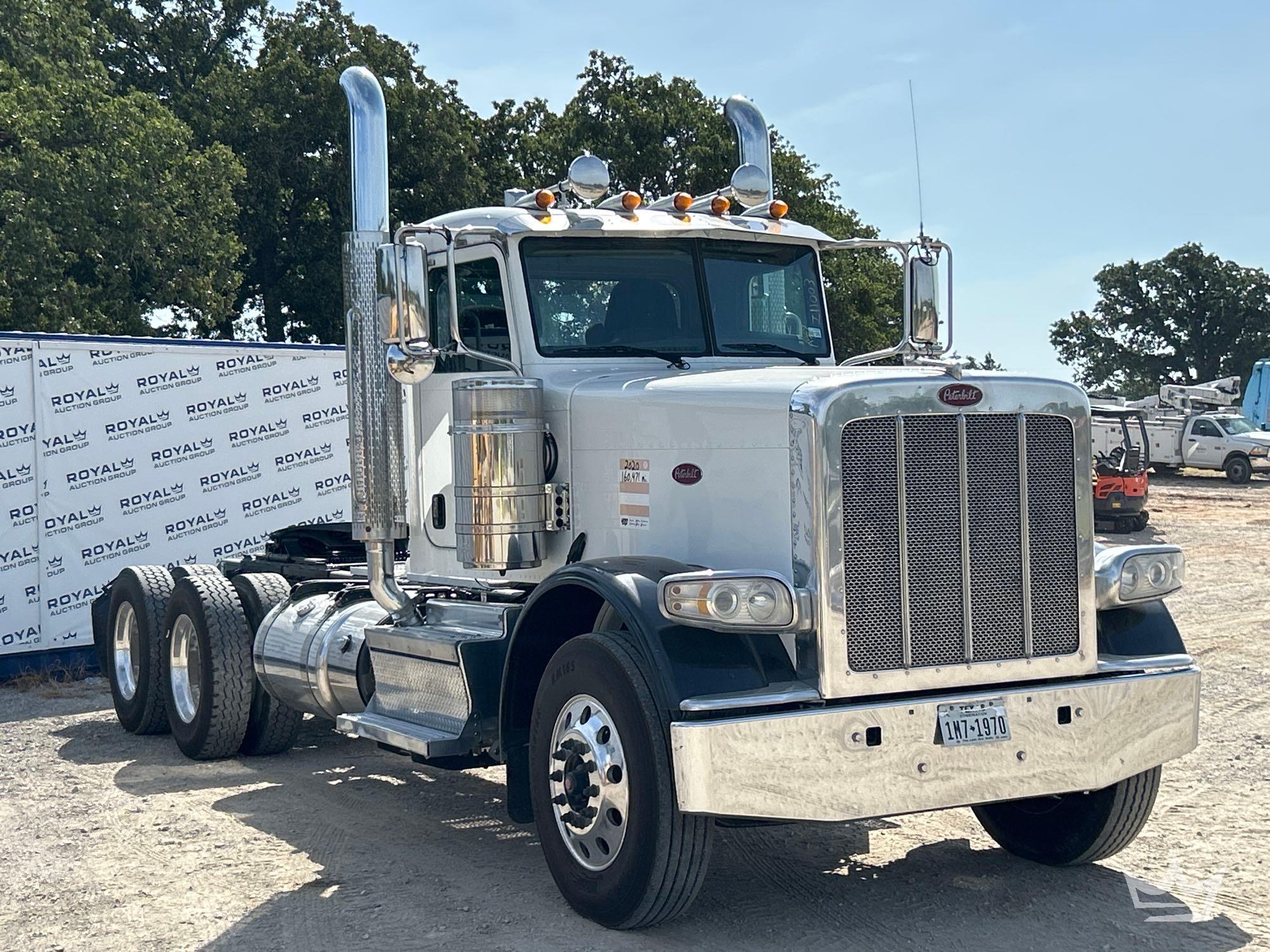 2020 Peterbilt 389