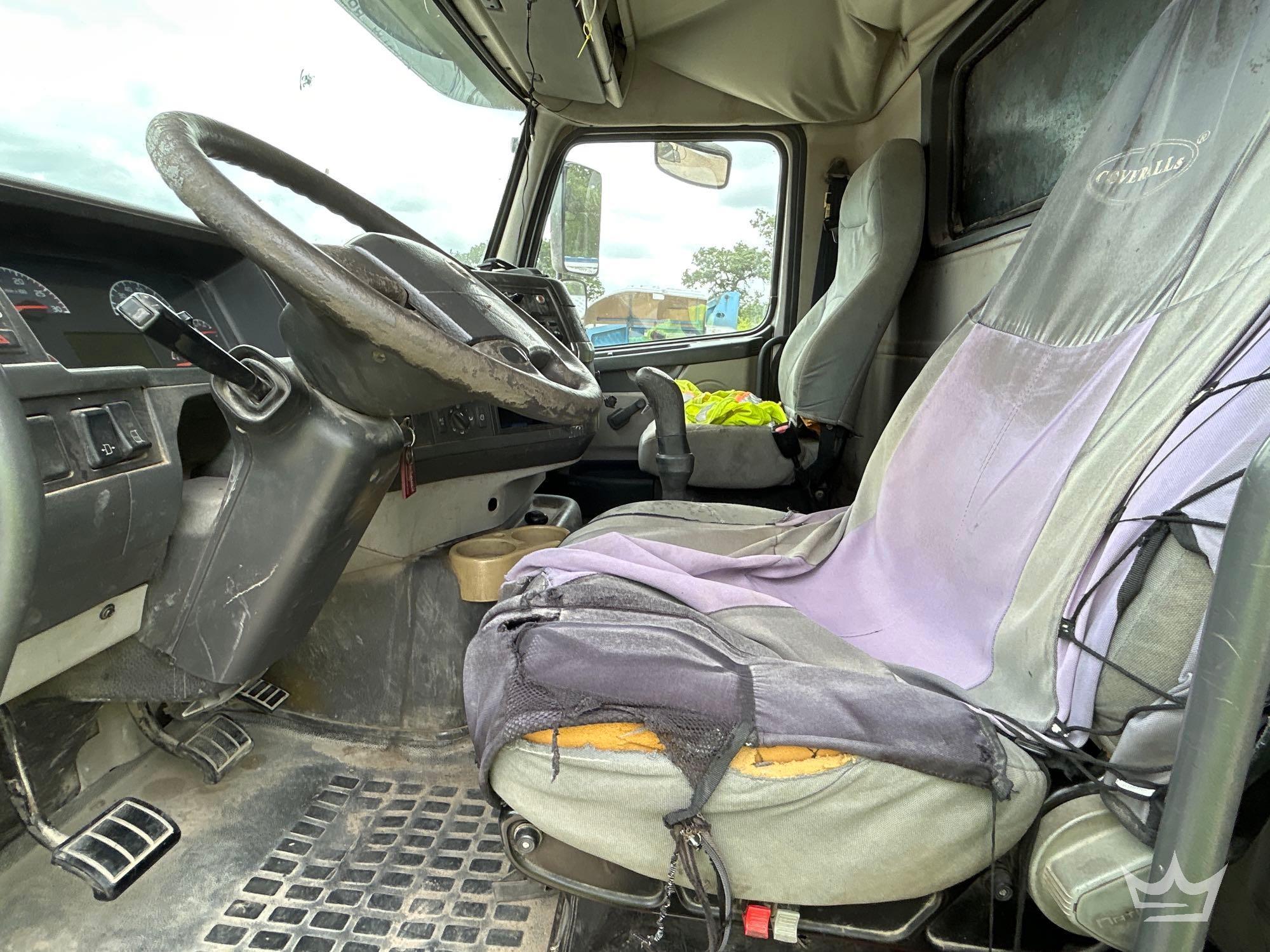 2007 Volvo VNM