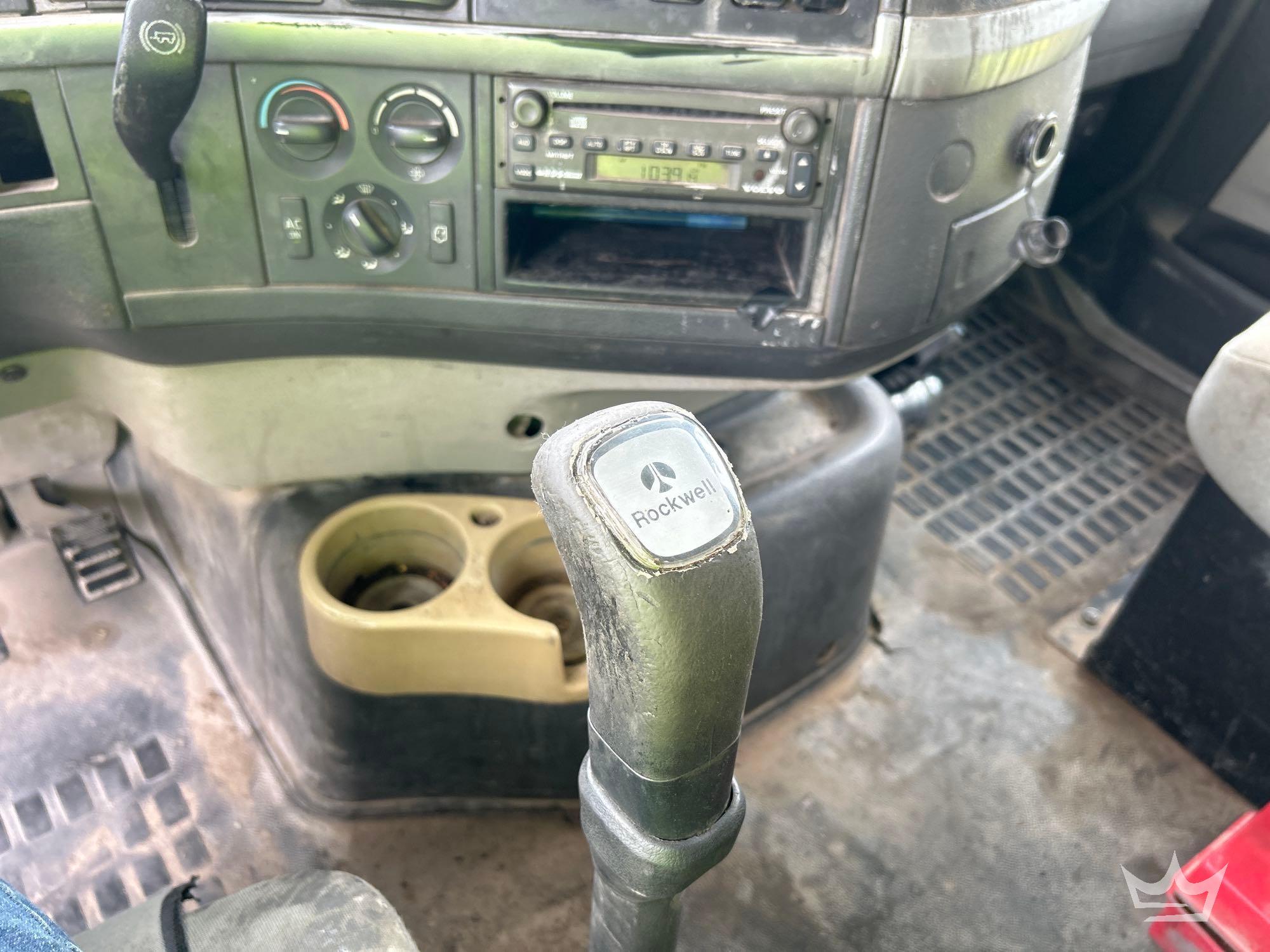 2007 Volvo VNM