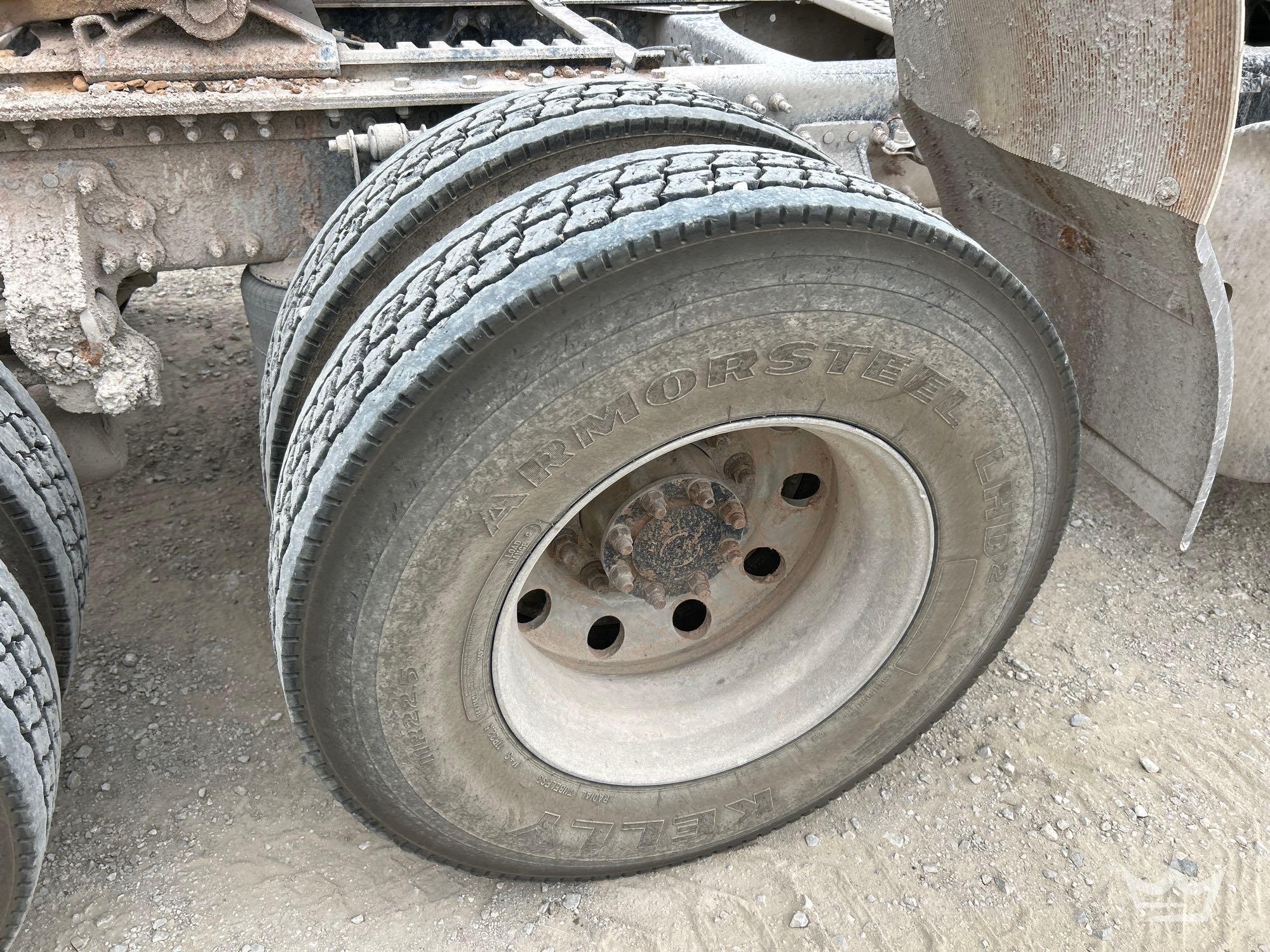 2007 Volvo VNM