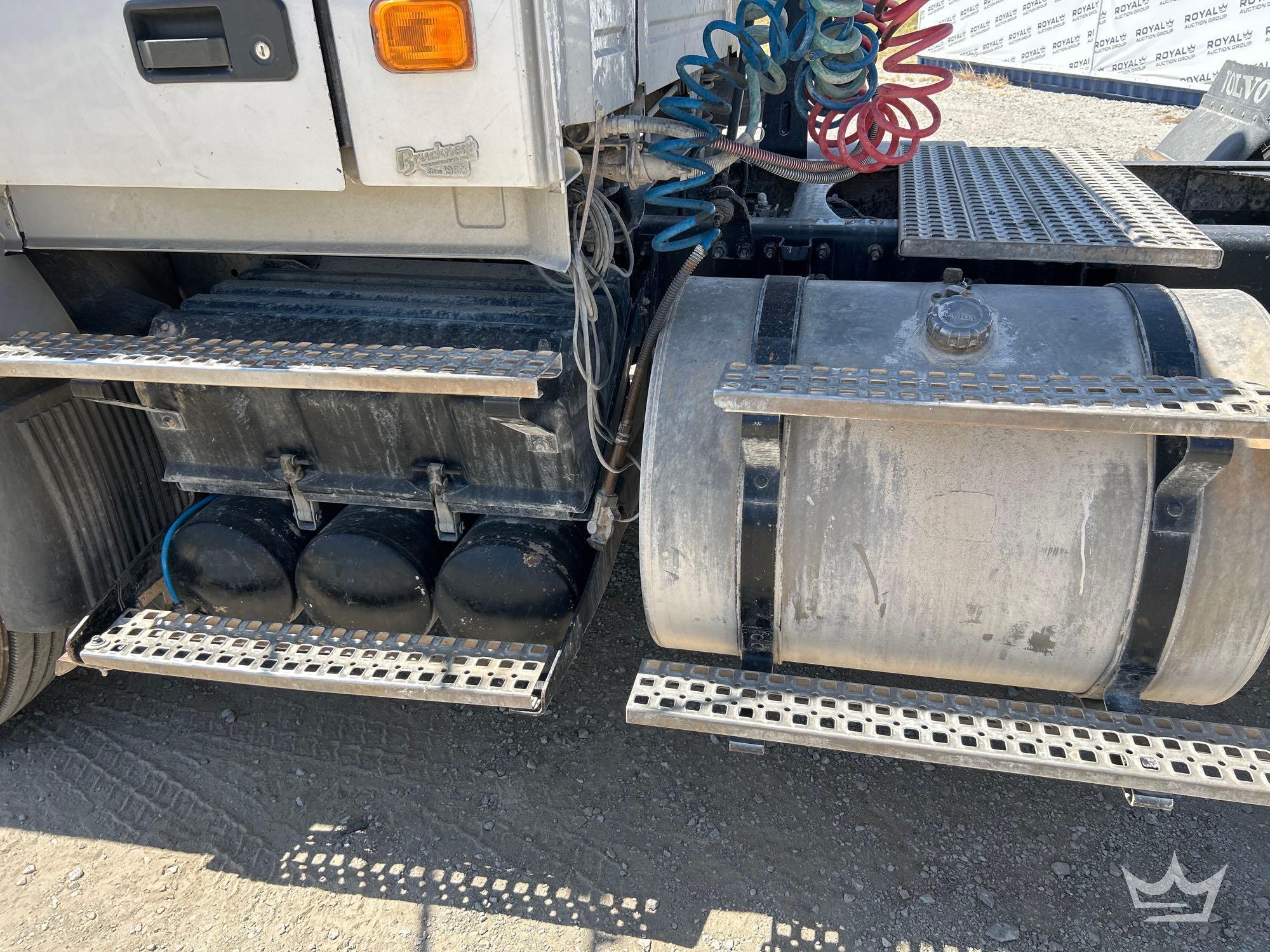 2007 Volvo VNM