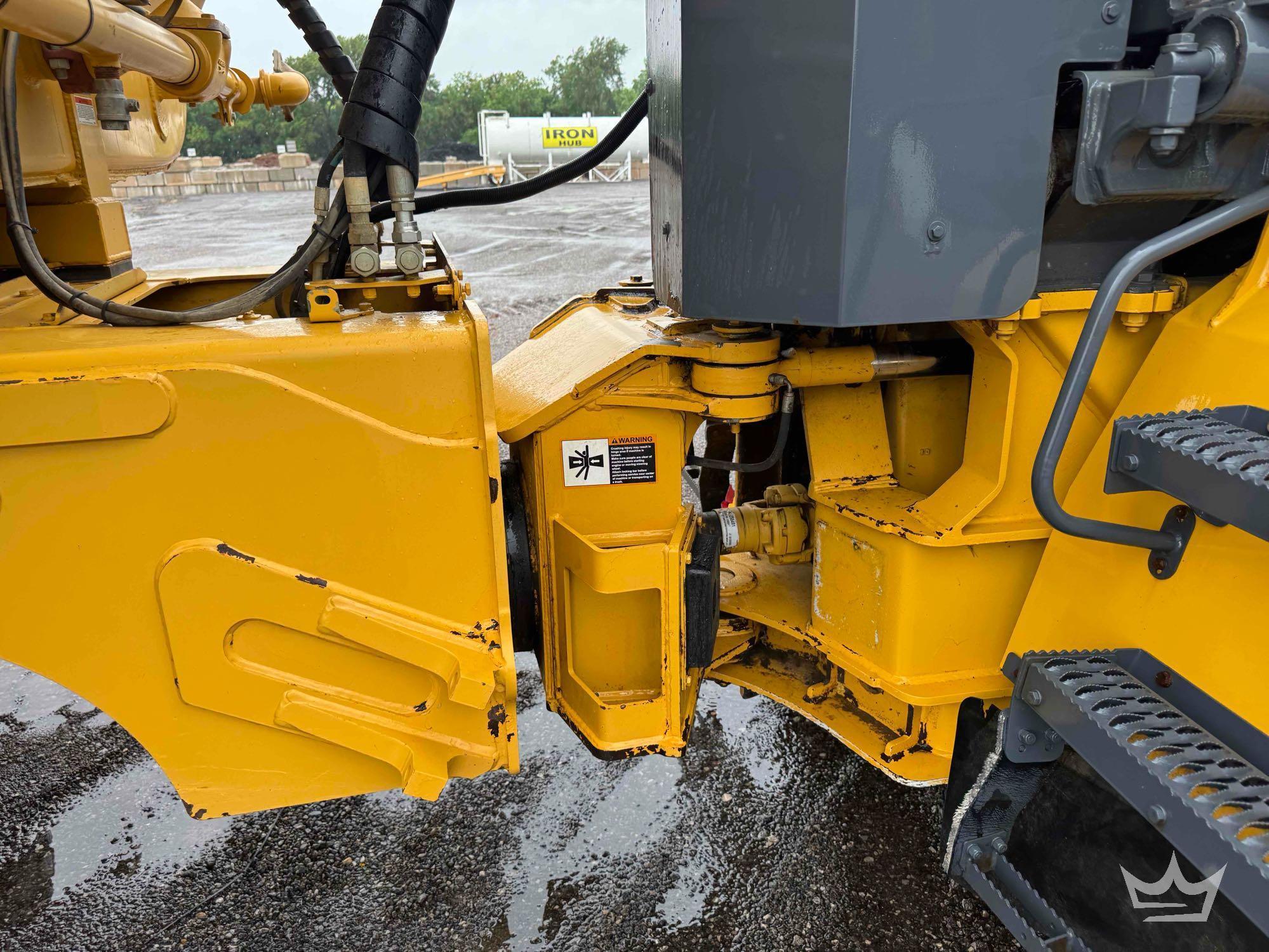 2013 John Deere 250D