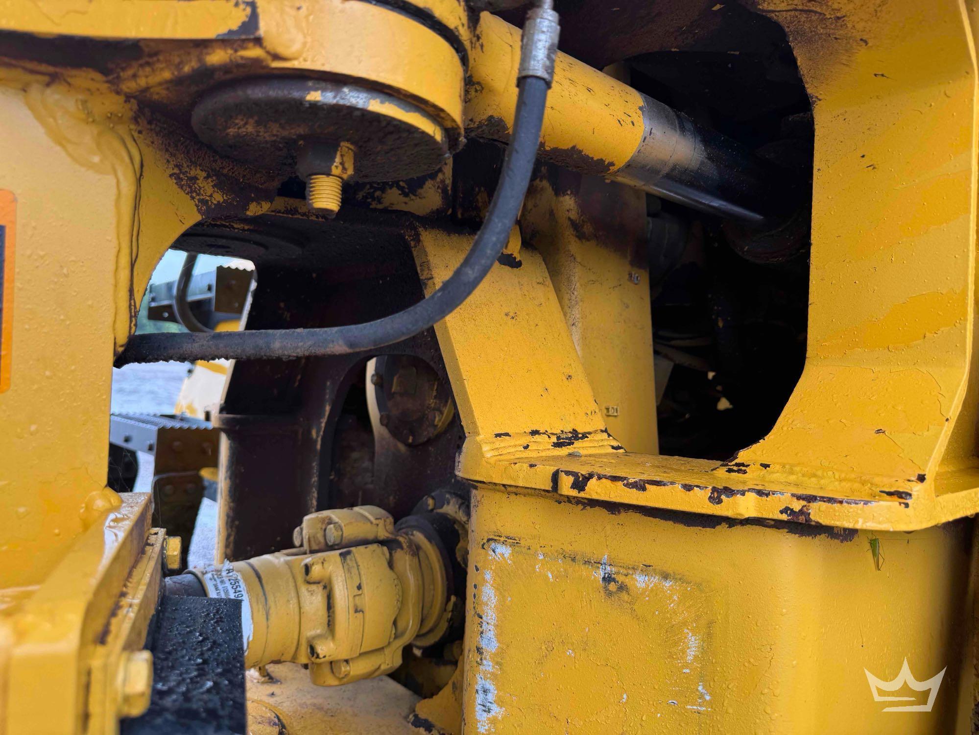 2013 John Deere 250D