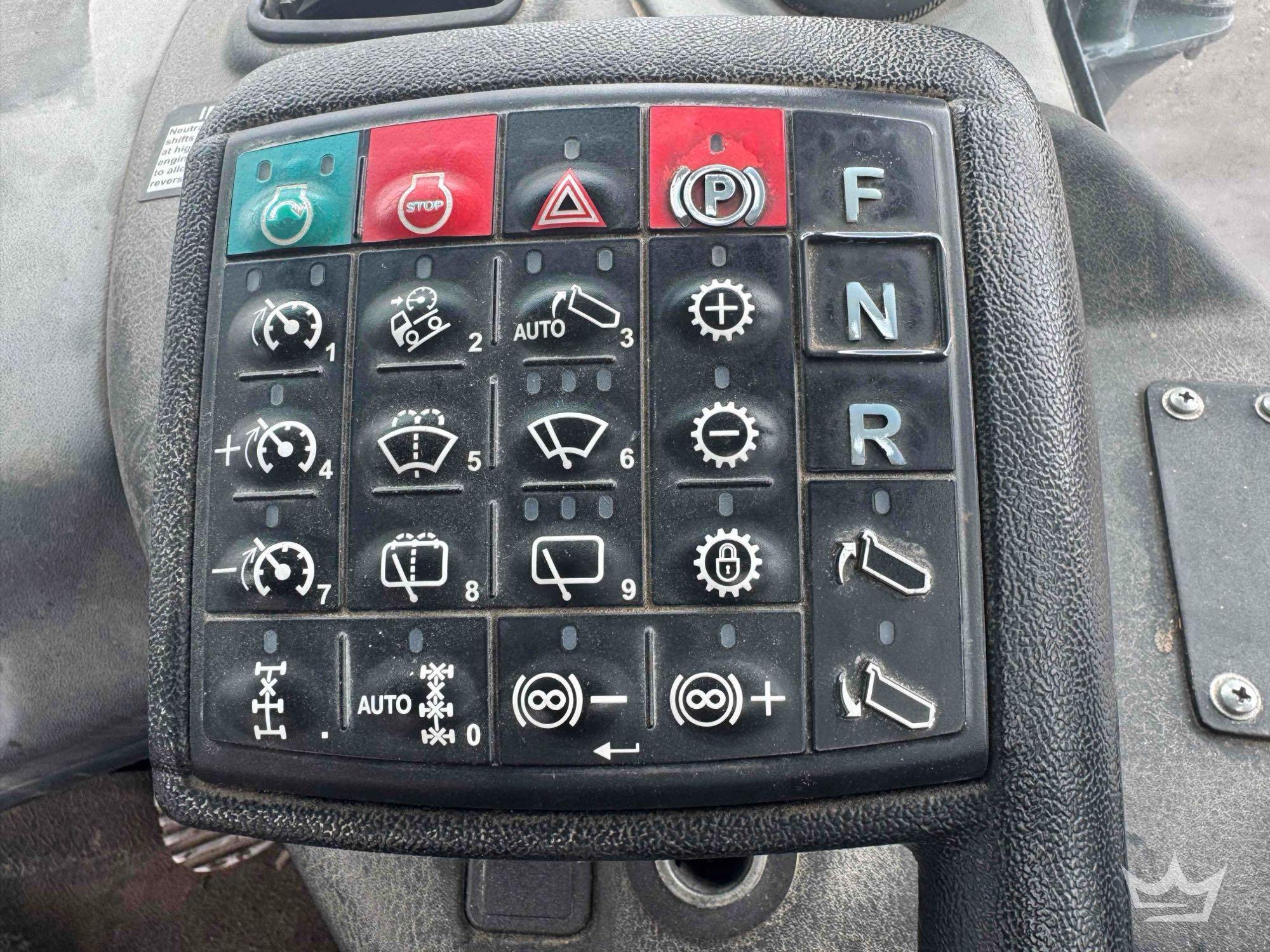 2013 John Deere 250D