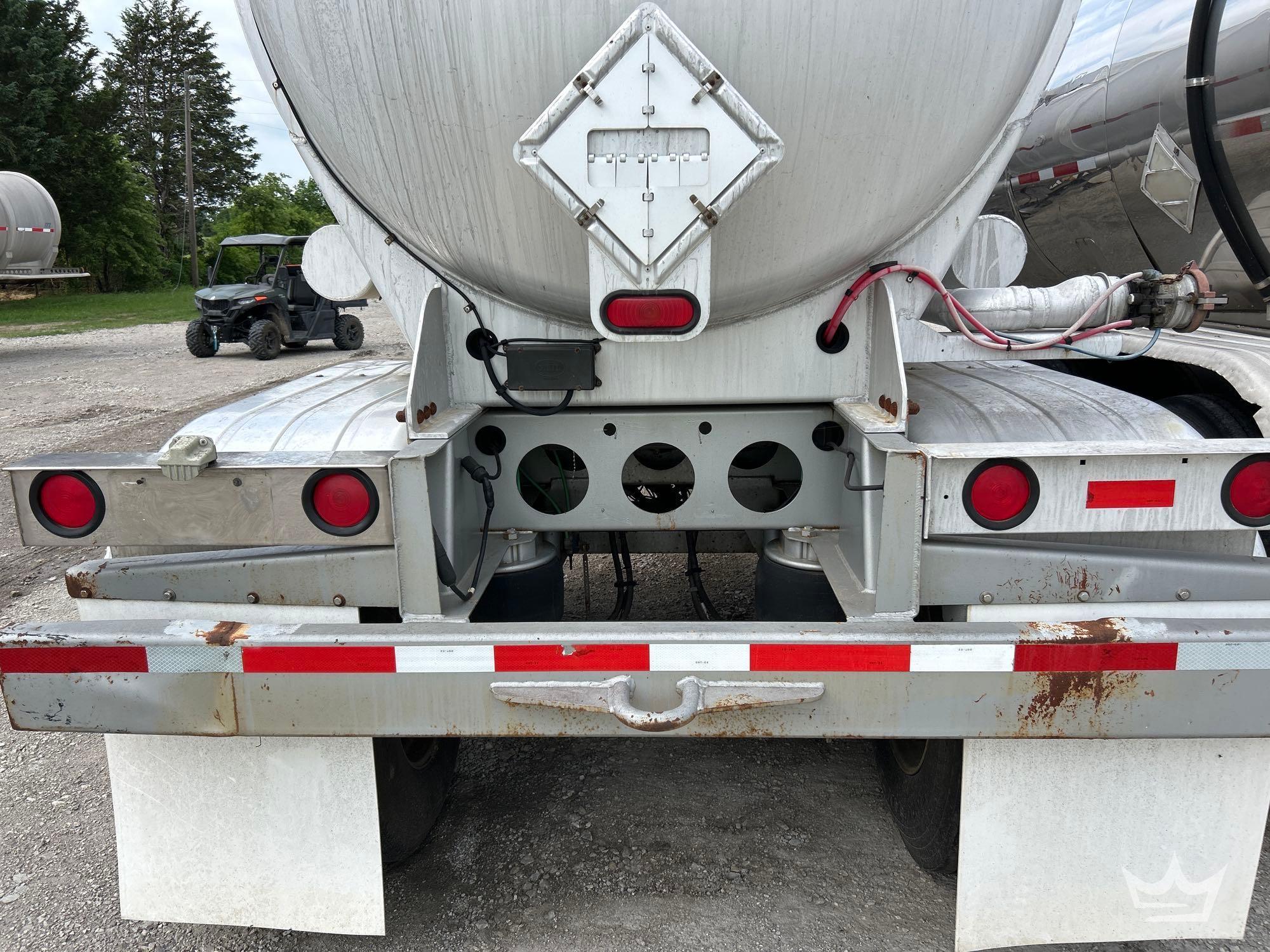 2006 Heil 407