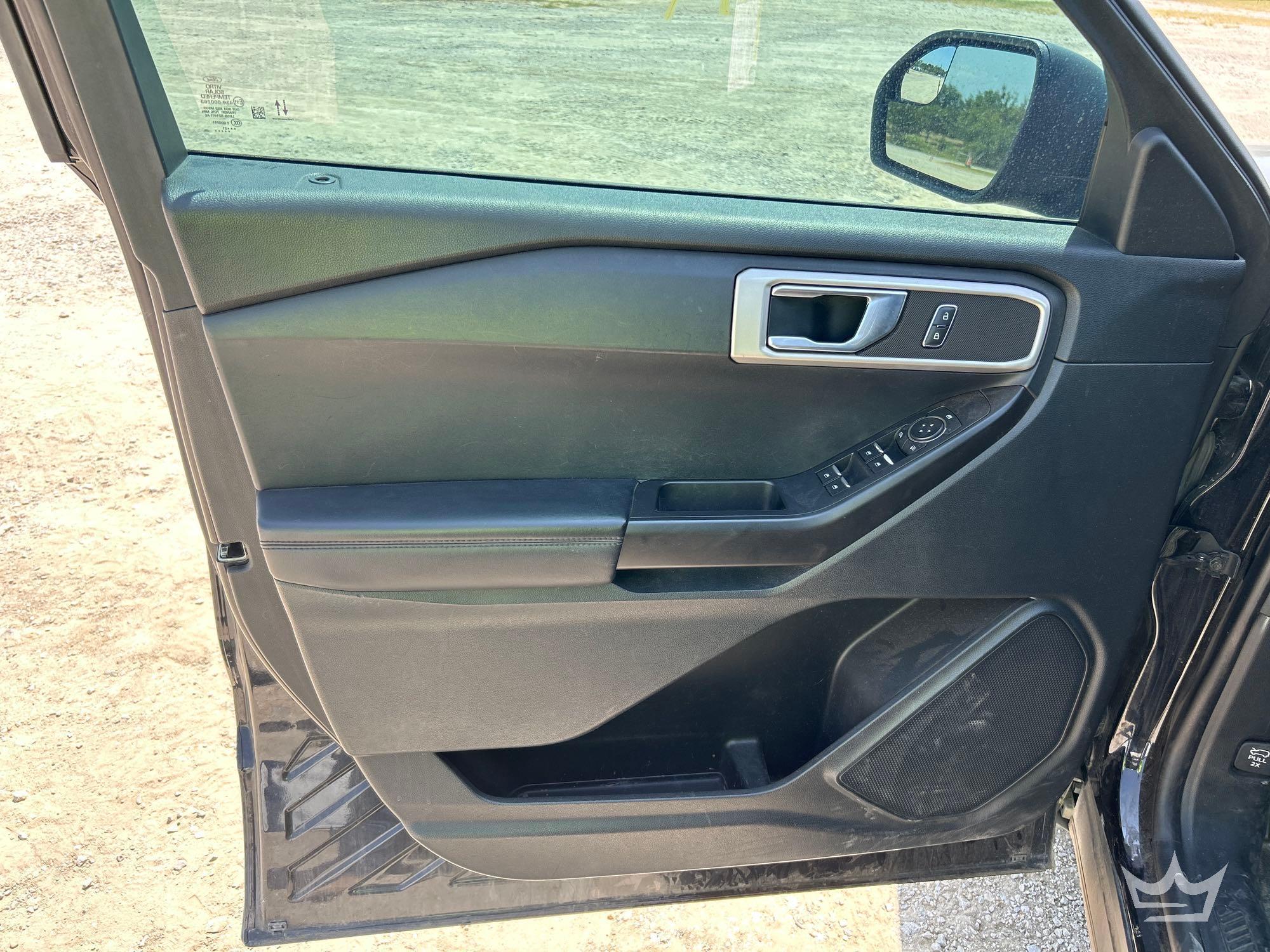 2021 Ford EXPLORER