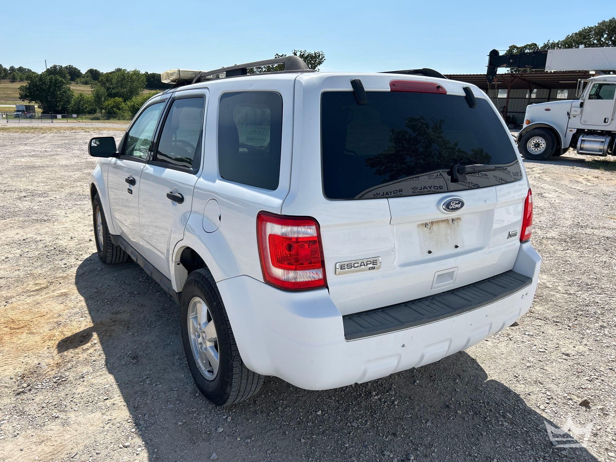 2010 Ford ESCAPE