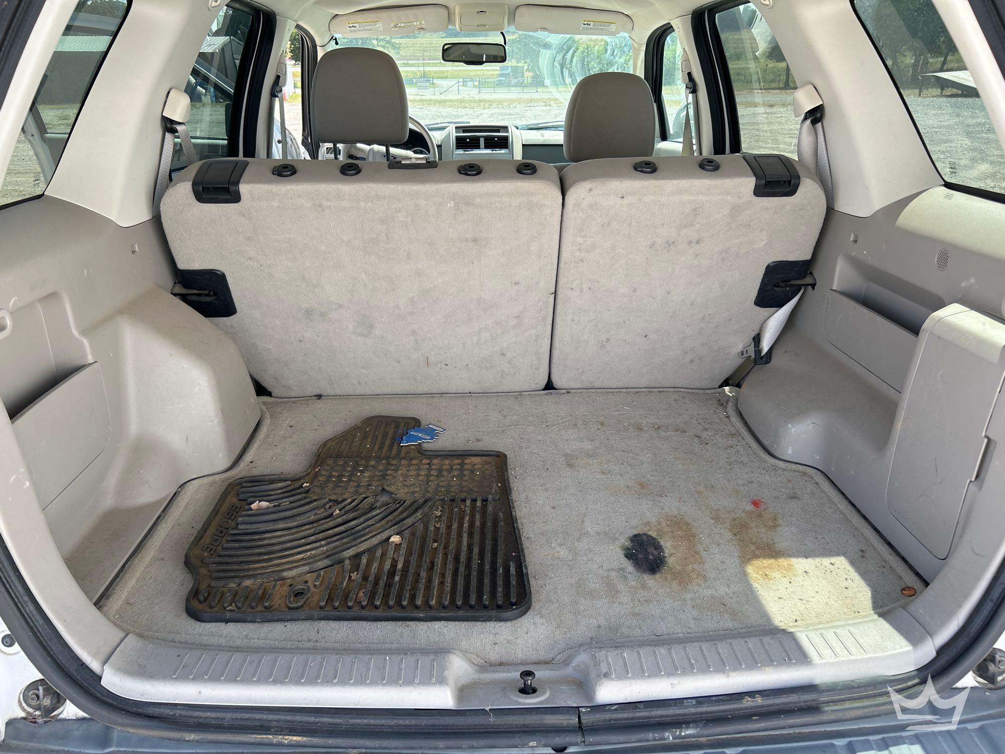 2010 Ford ESCAPE
