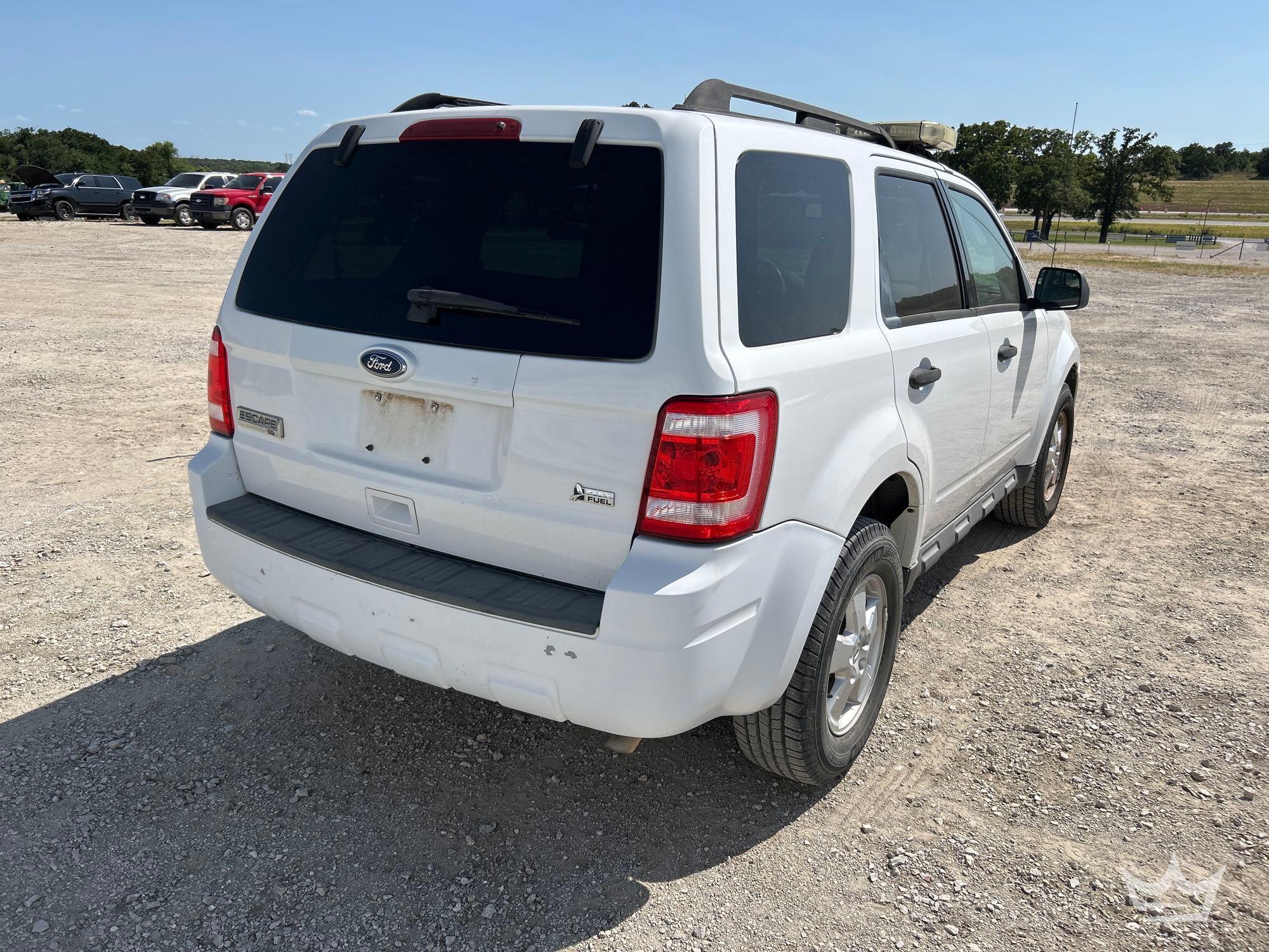 2010 Ford ESCAPE
