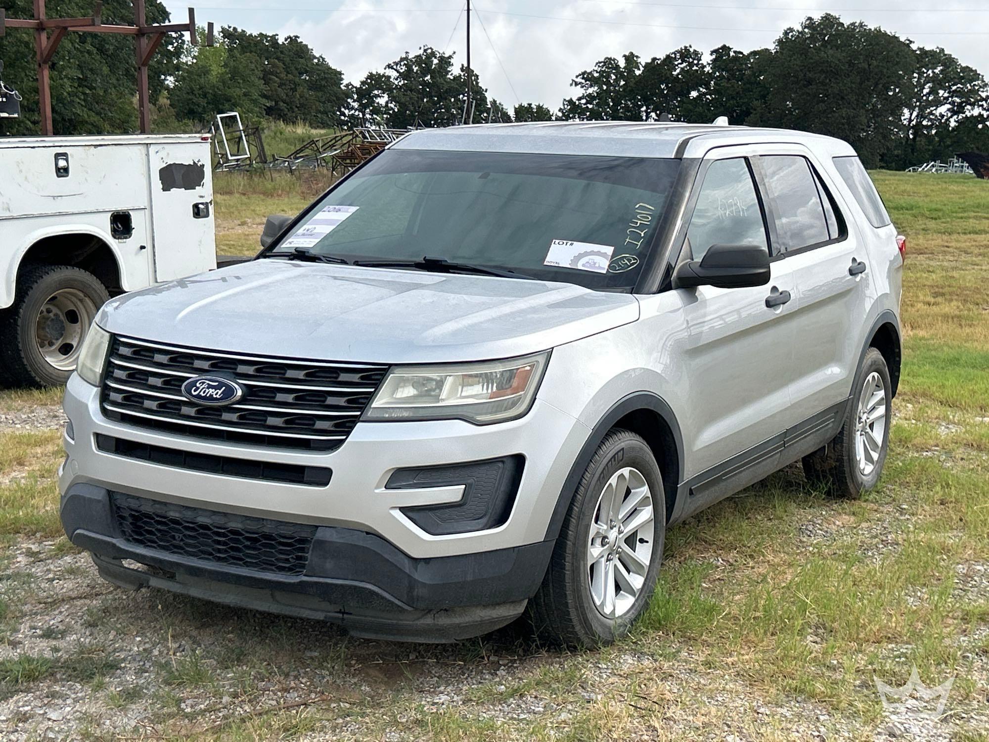 2016 Ford EXPLORER