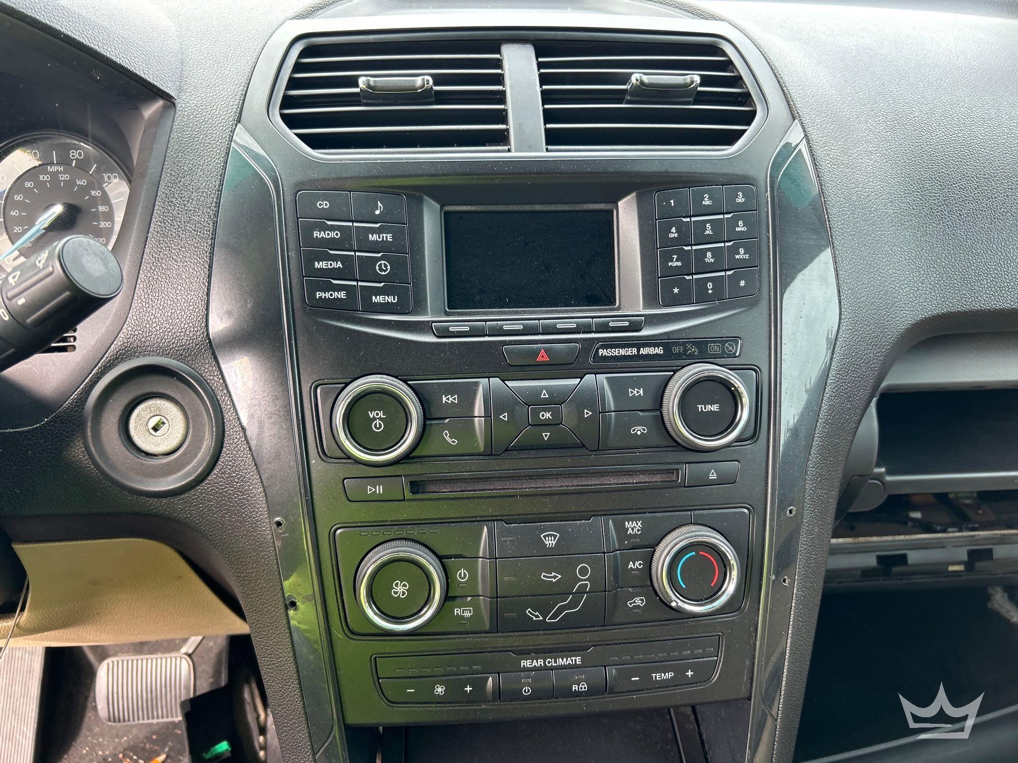 2016 Ford EXPLORER