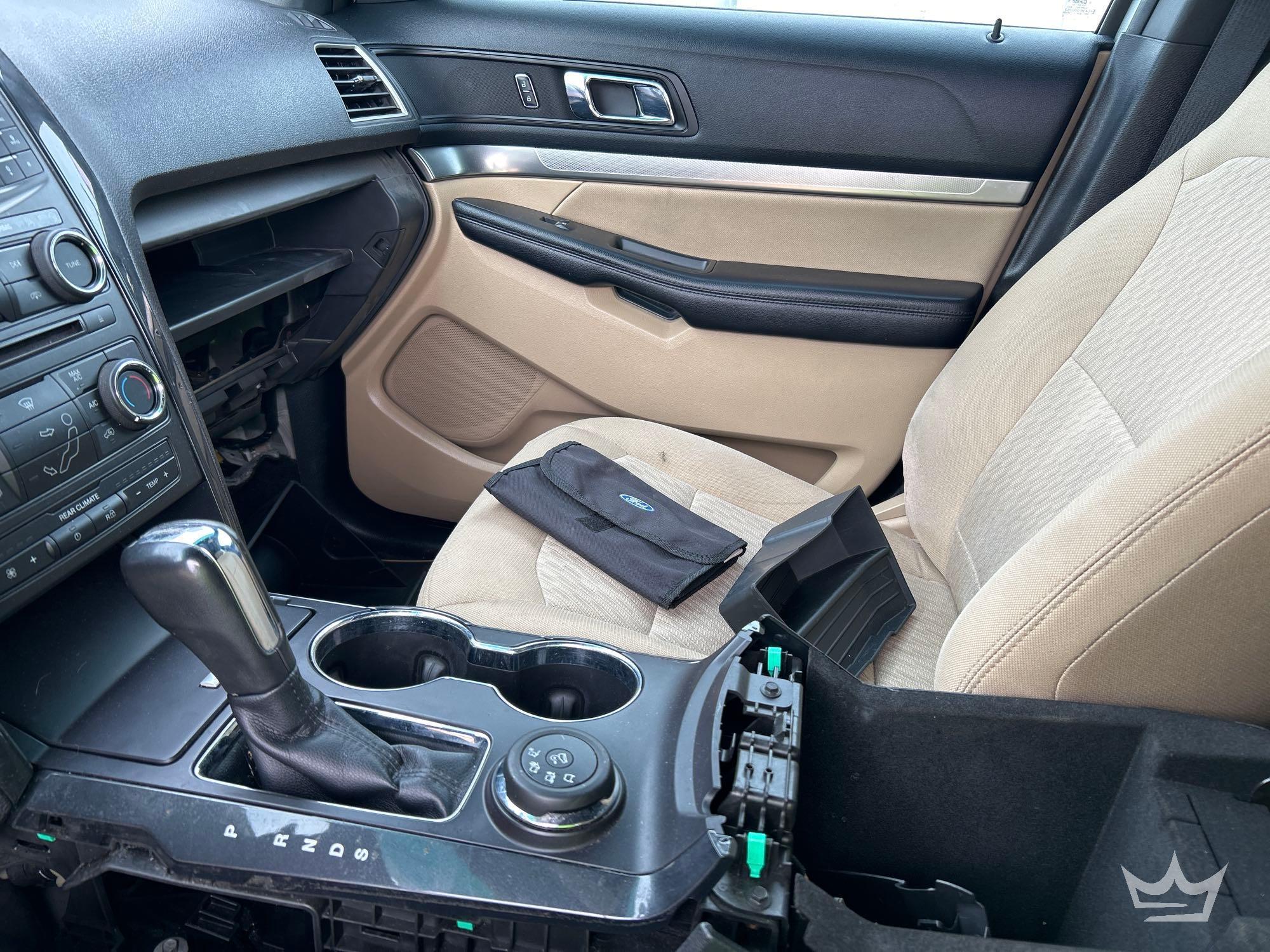 2016 Ford EXPLORER