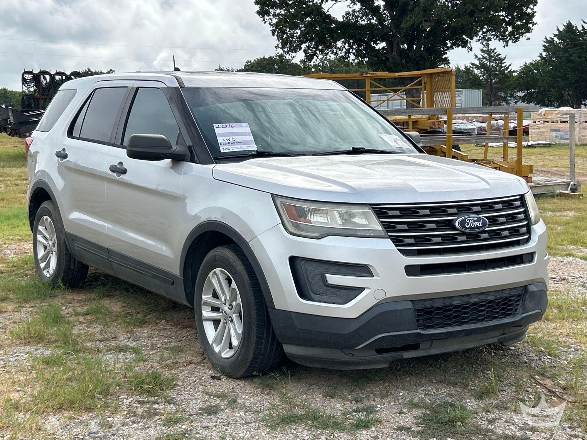 2016 Ford EXPLORER