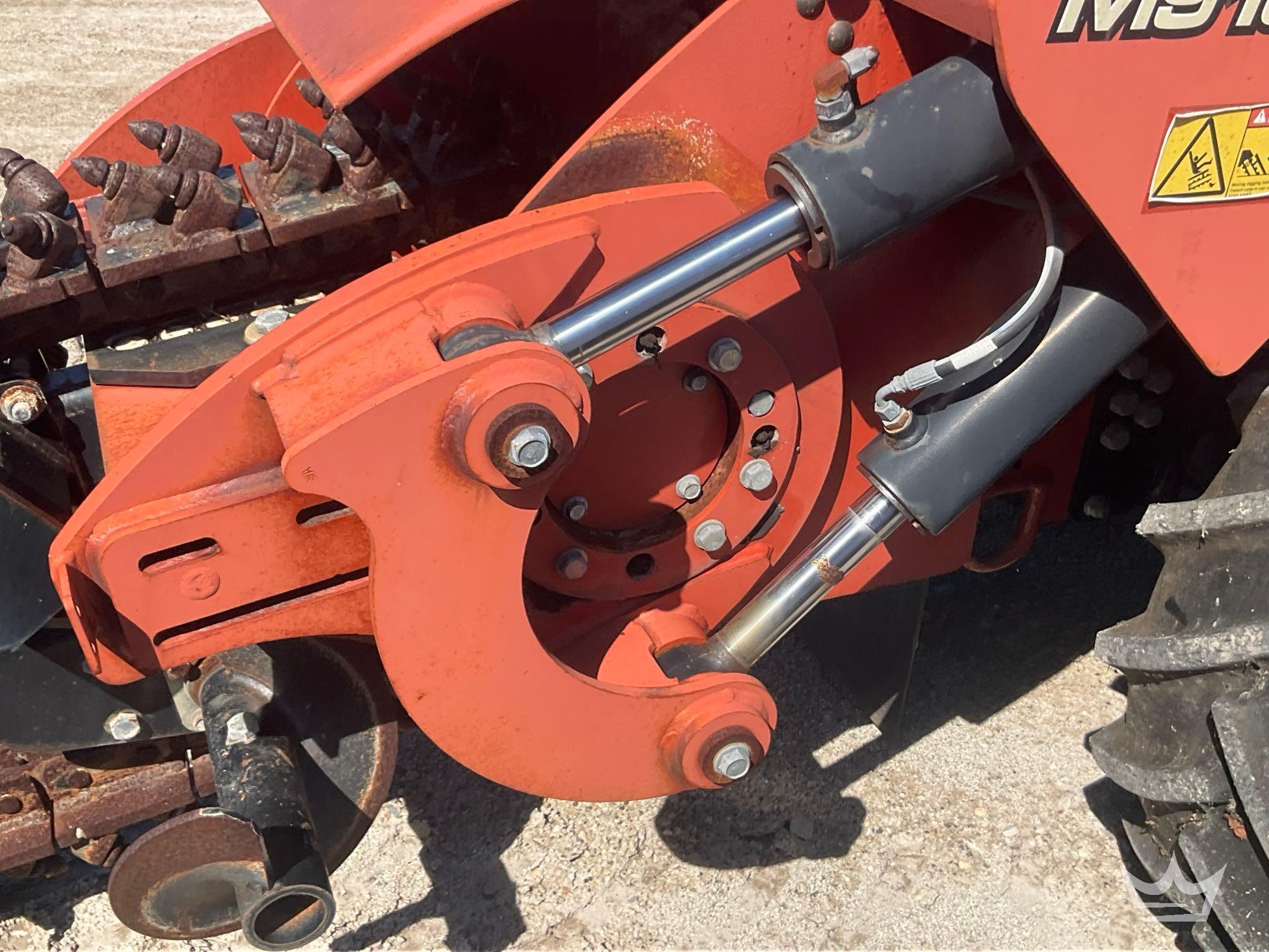 2015 Ditch Witch RT100