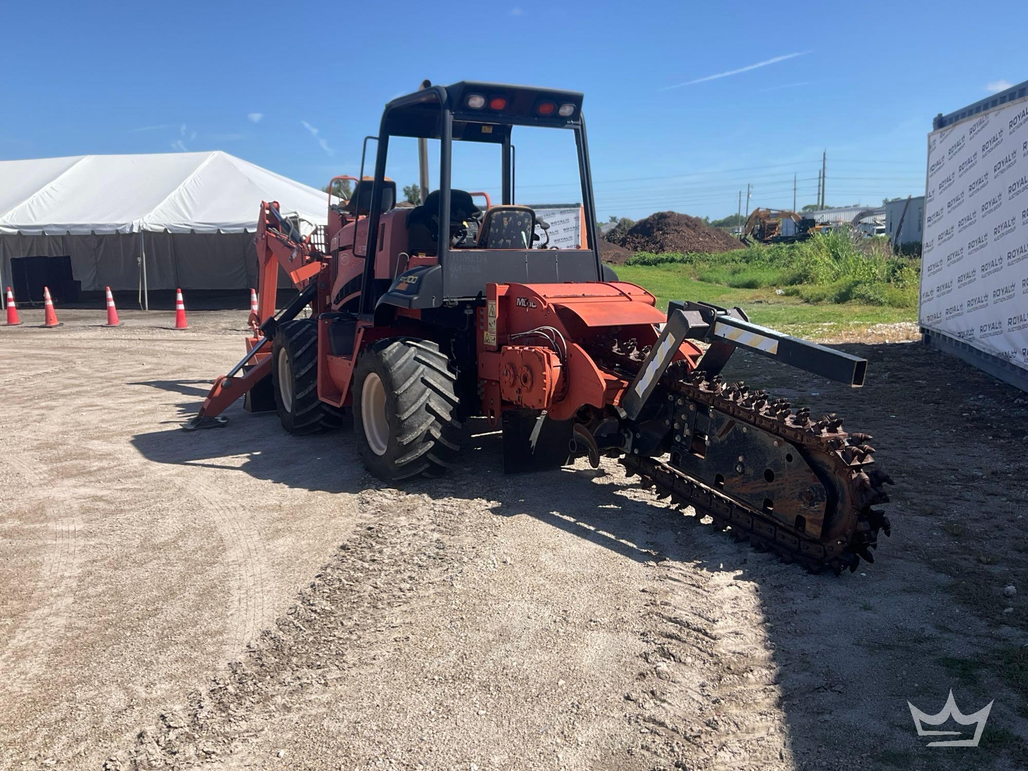2015 Ditch Witch RT100