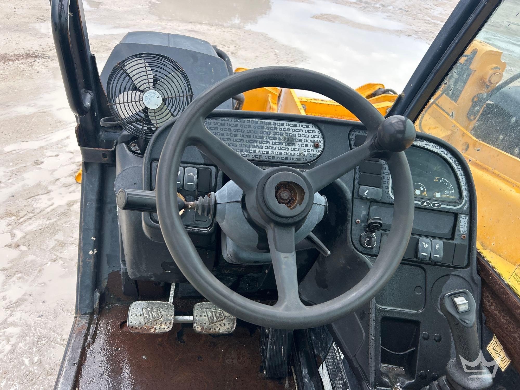 2019 JCB 510-56