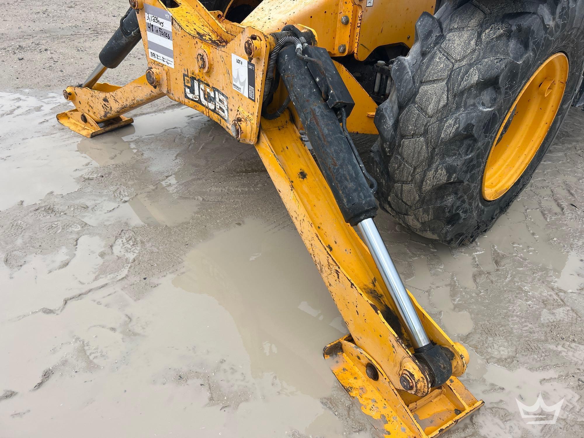 2019 JCB 510-56
