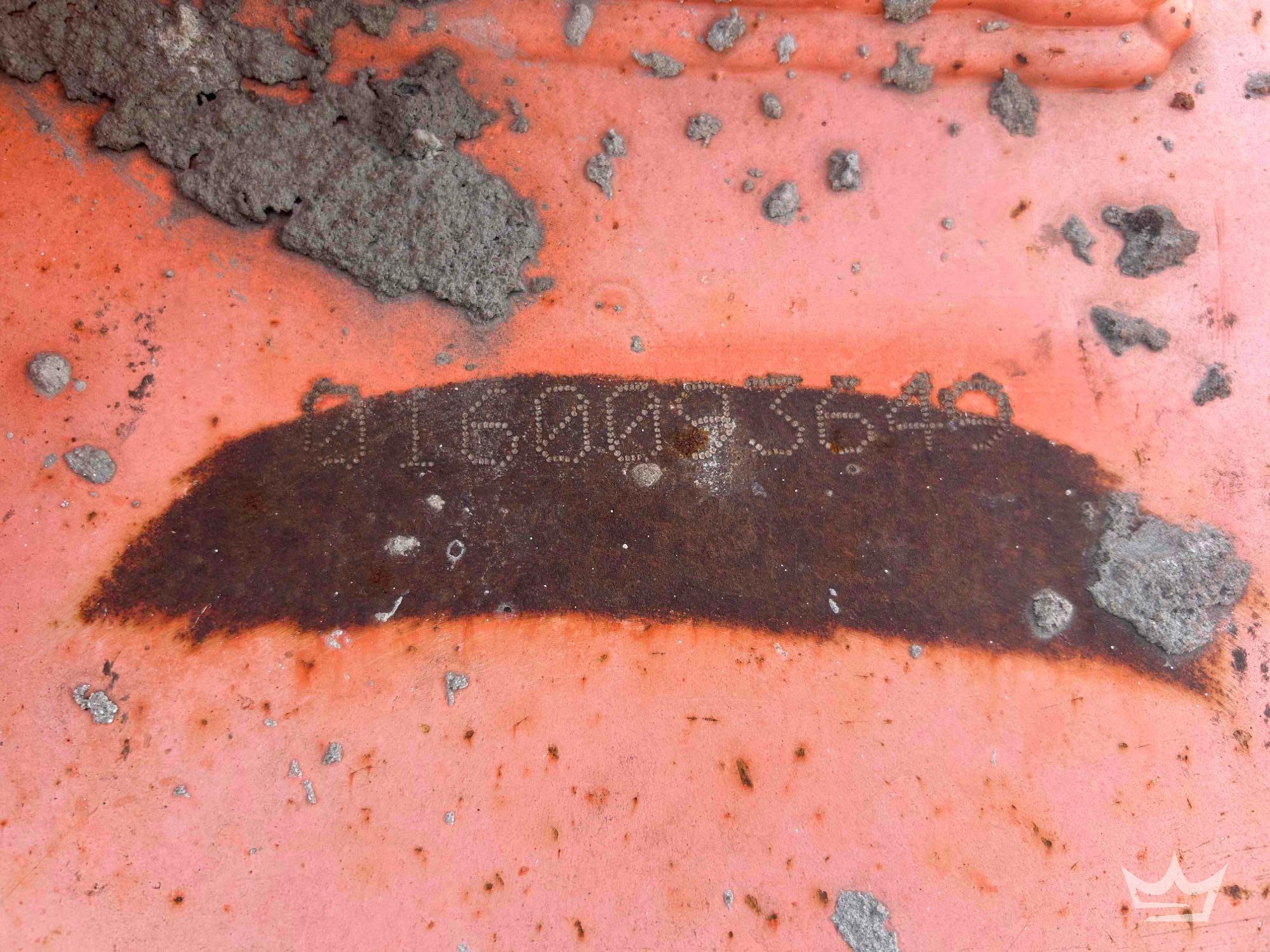 2019 JLG 8042