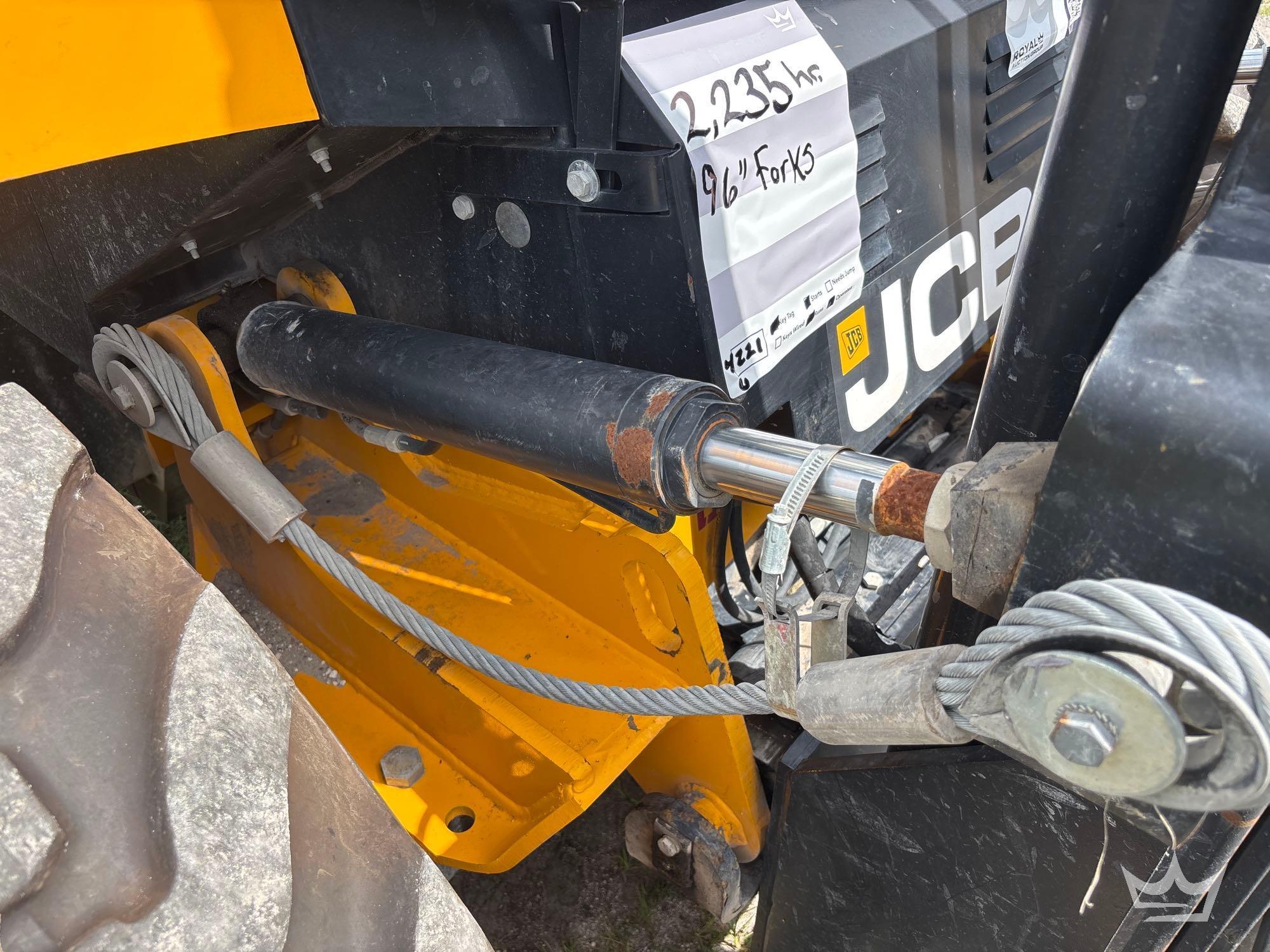 2020 JCB 930-4