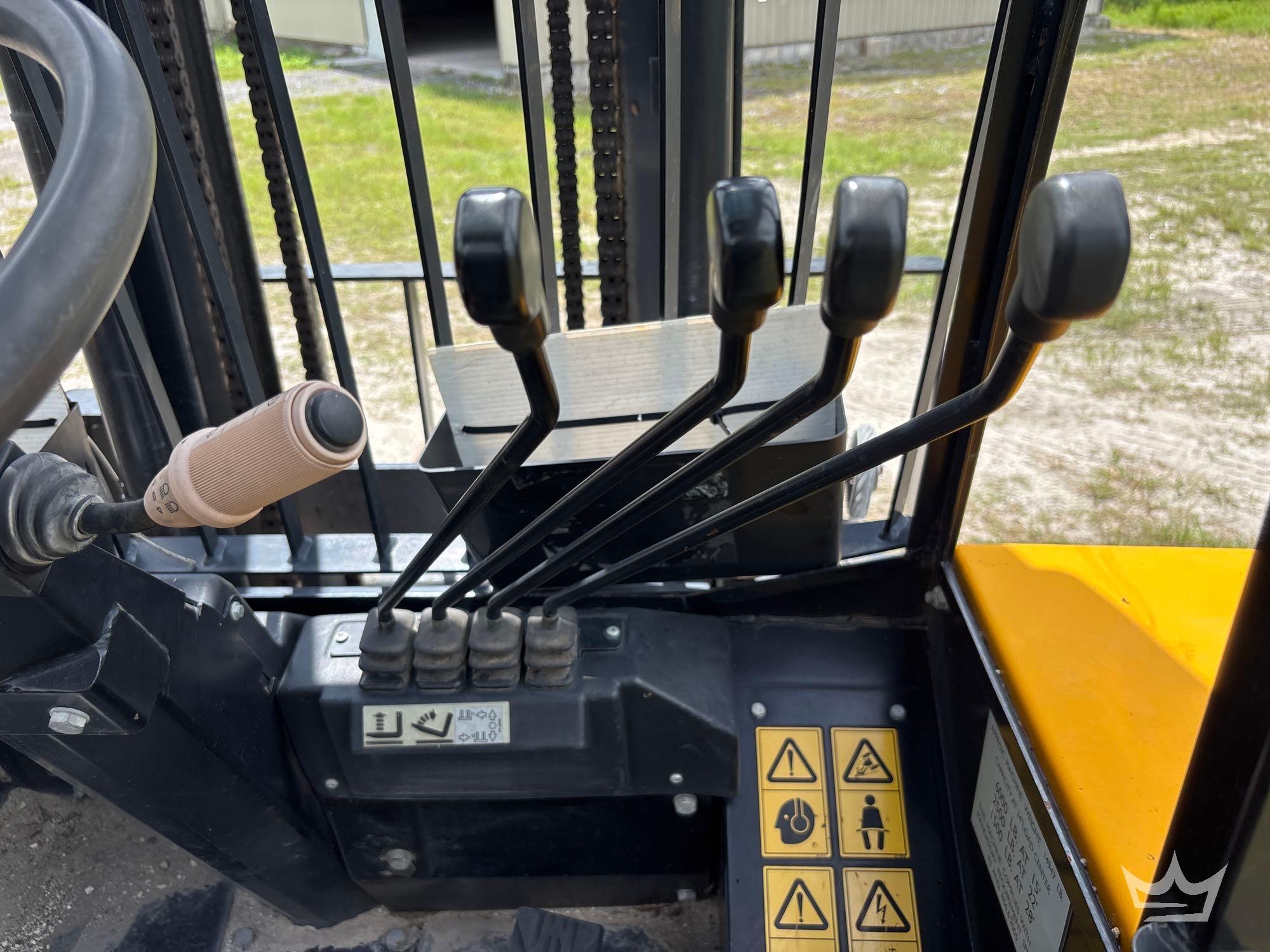 2020 JCB 930-4