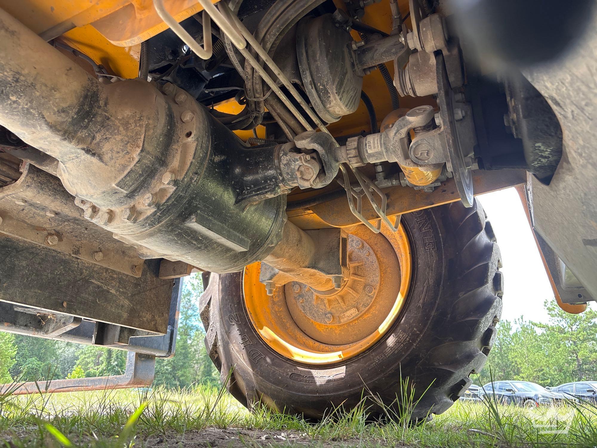 2020 JCB 930-4