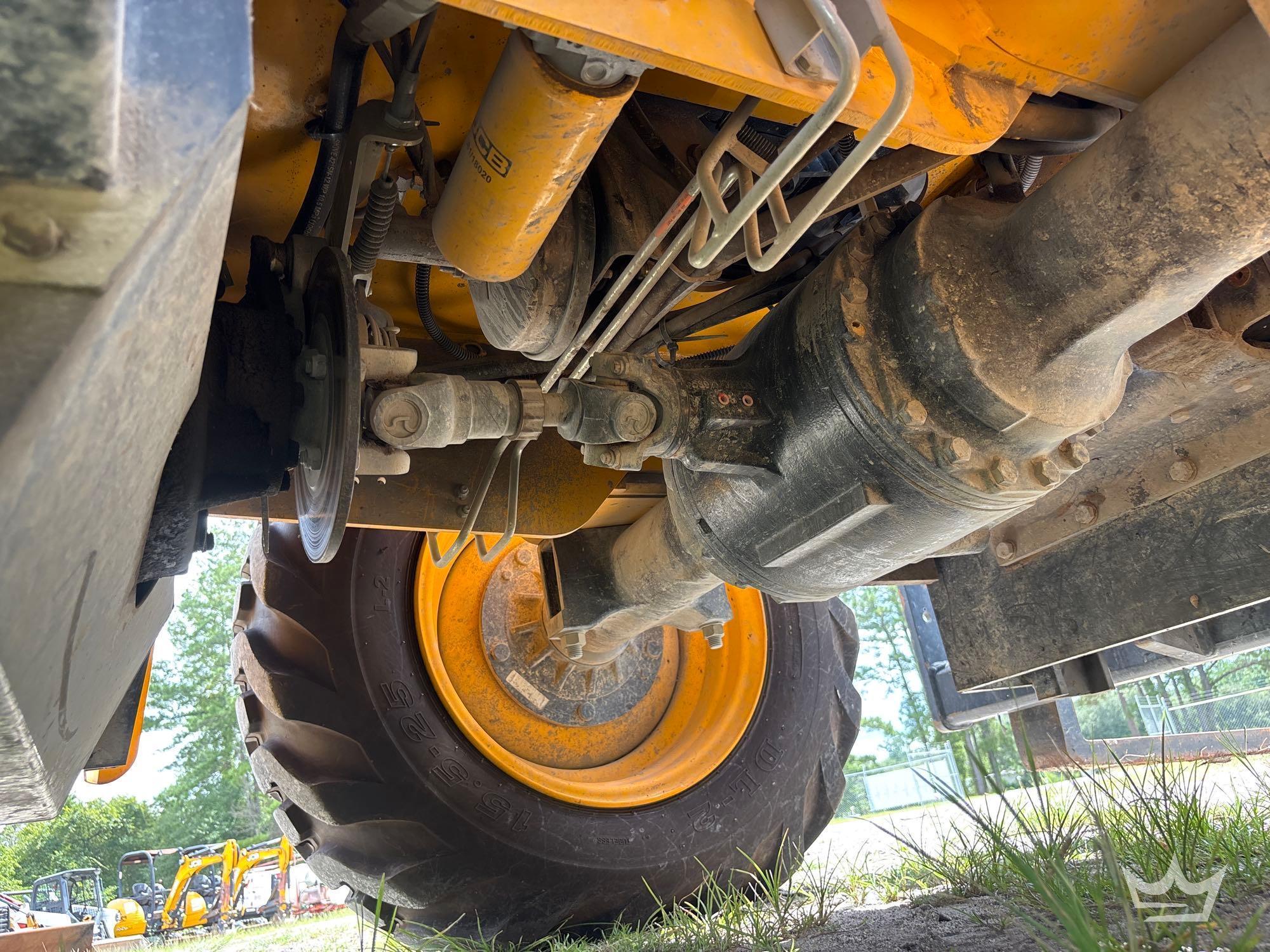 2020 JCB 930-4