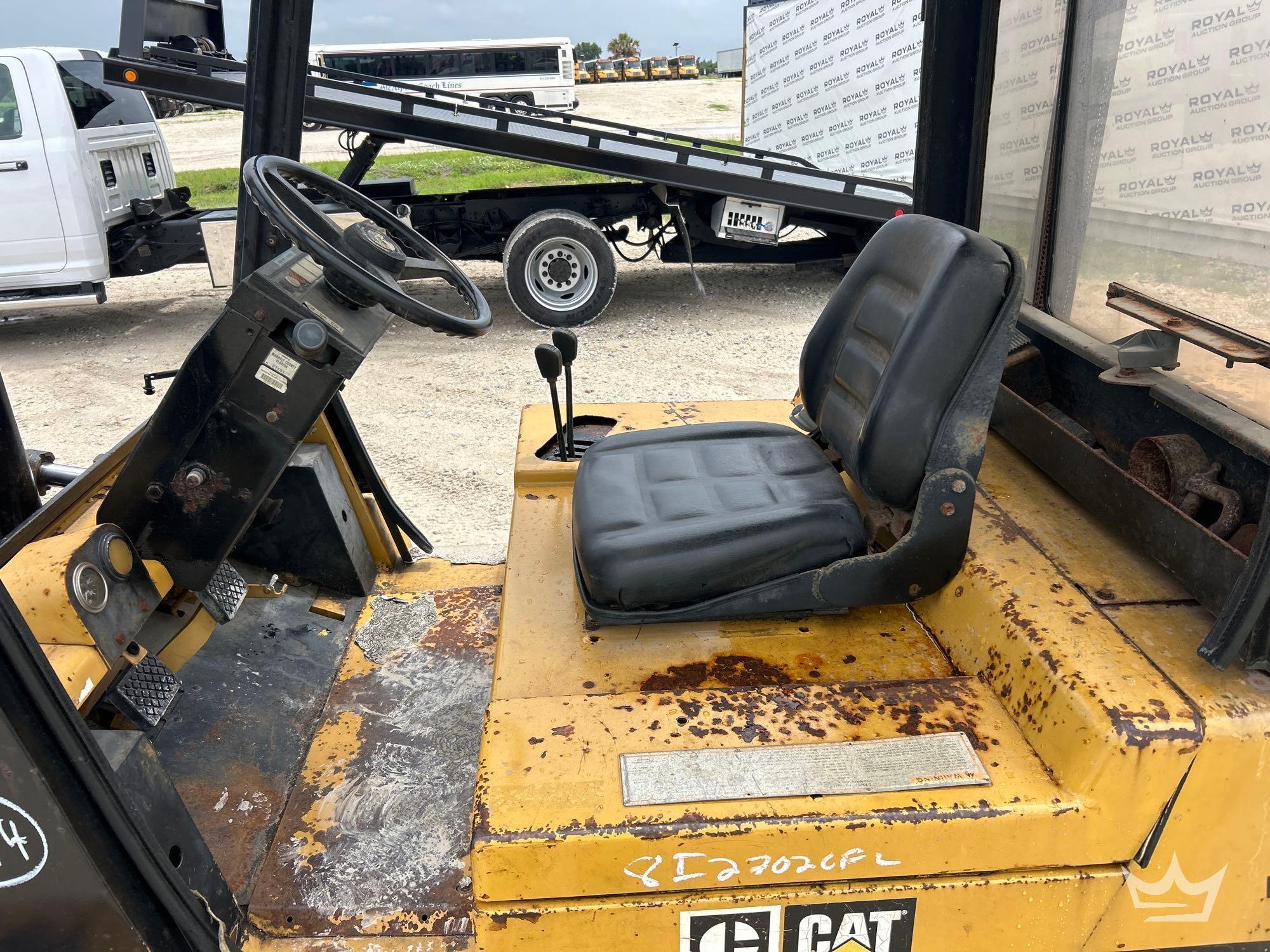 1992 Caterpillar VC110F