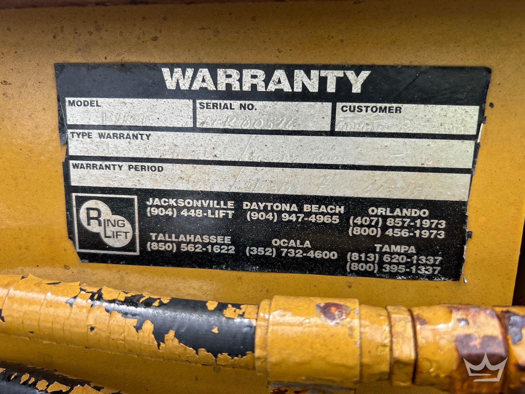 1992 Caterpillar VC110F