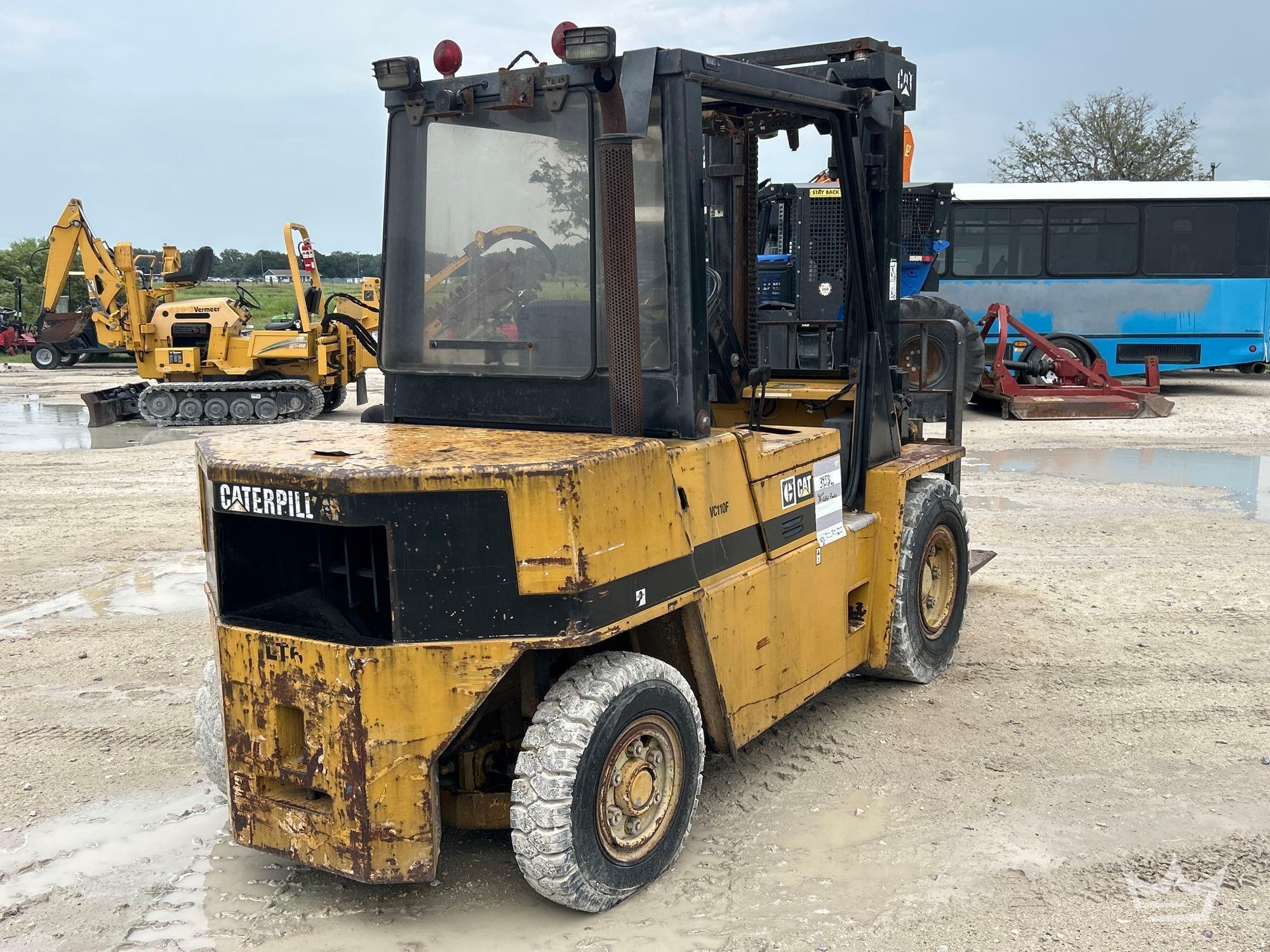 1992 Caterpillar VC110F