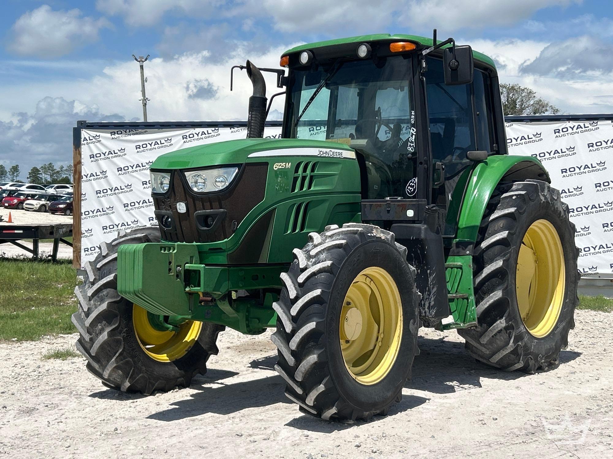 2014 John Deere 6125M