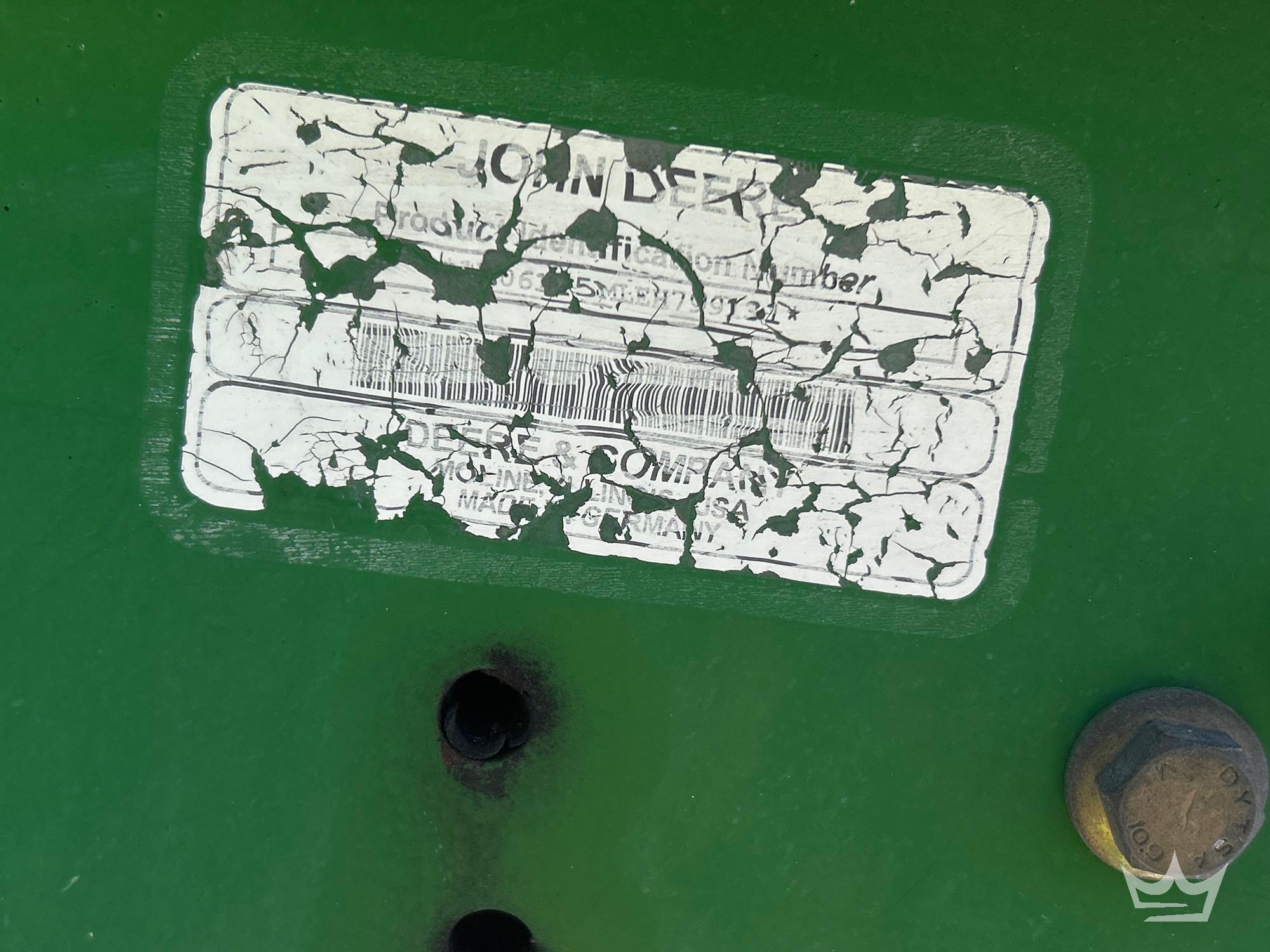 2014 John Deere 6125M