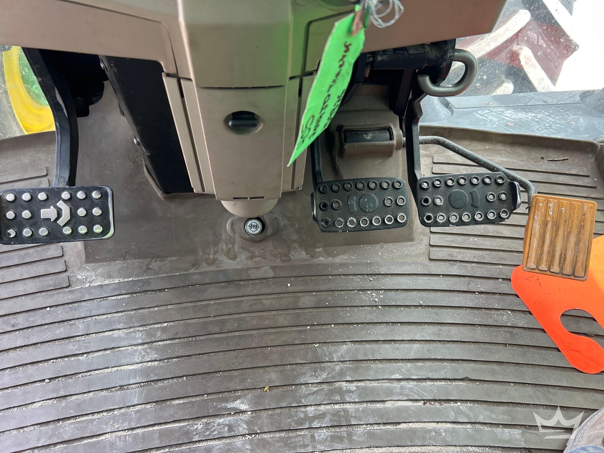 2014 John Deere 6125M