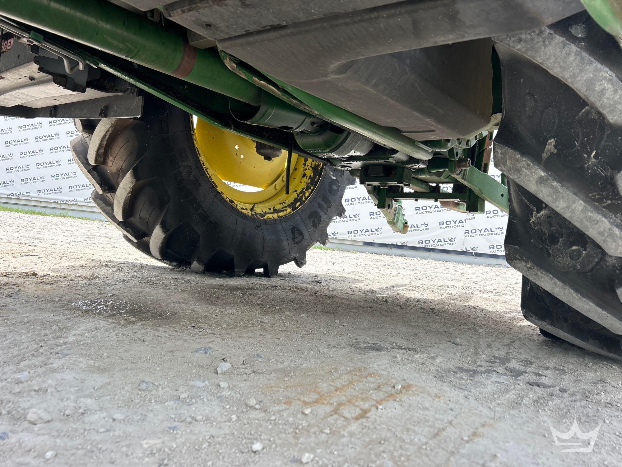2014 John Deere 6125M