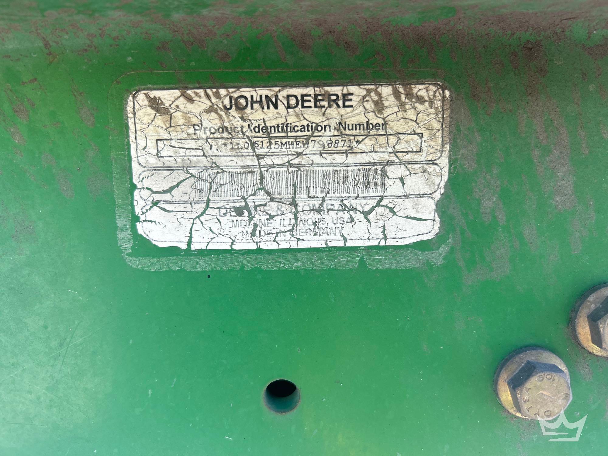 2014 John Deere 6125M