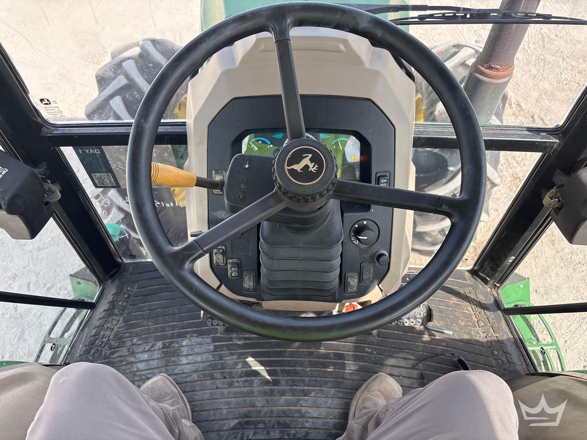2015 John Deere 6115D