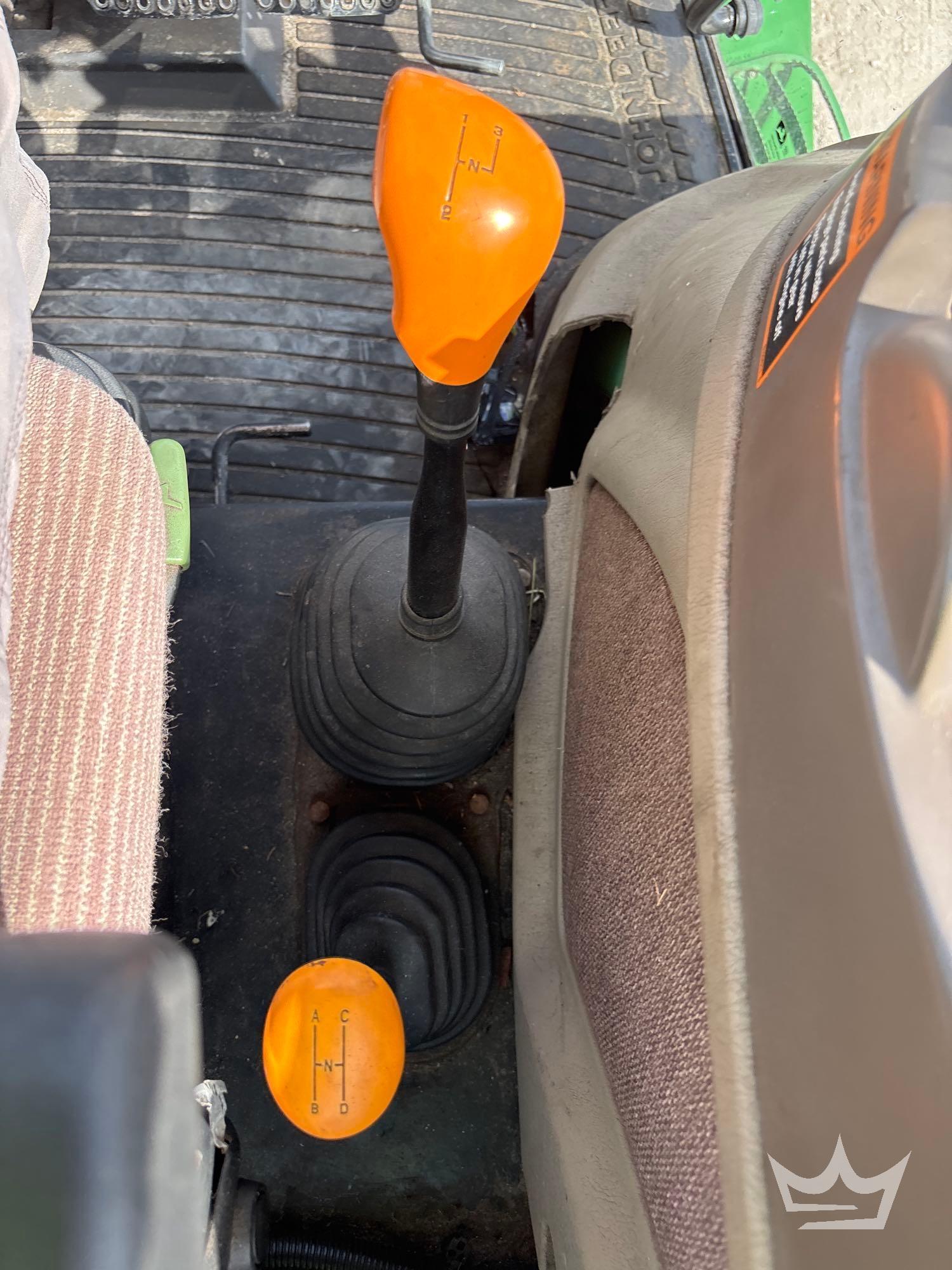 2015 John Deere 6115D