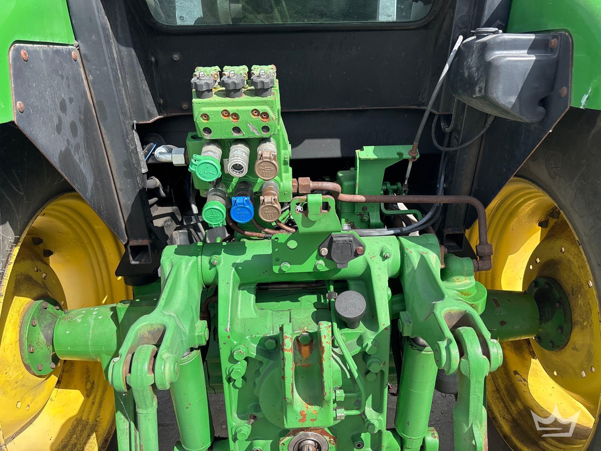 2015 John Deere 6115D